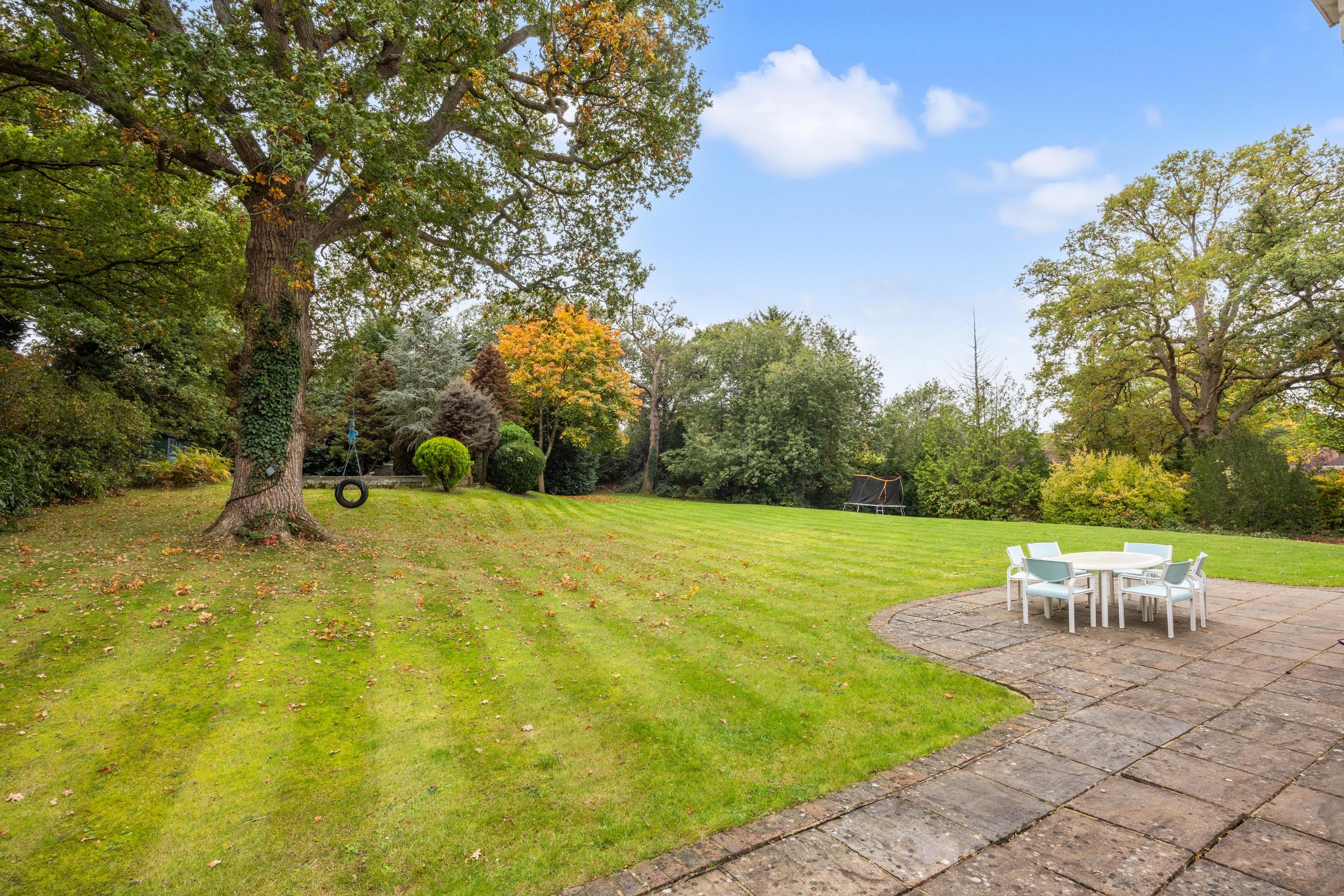 Pachesham Park, Leatherhead, Surrey, KT22