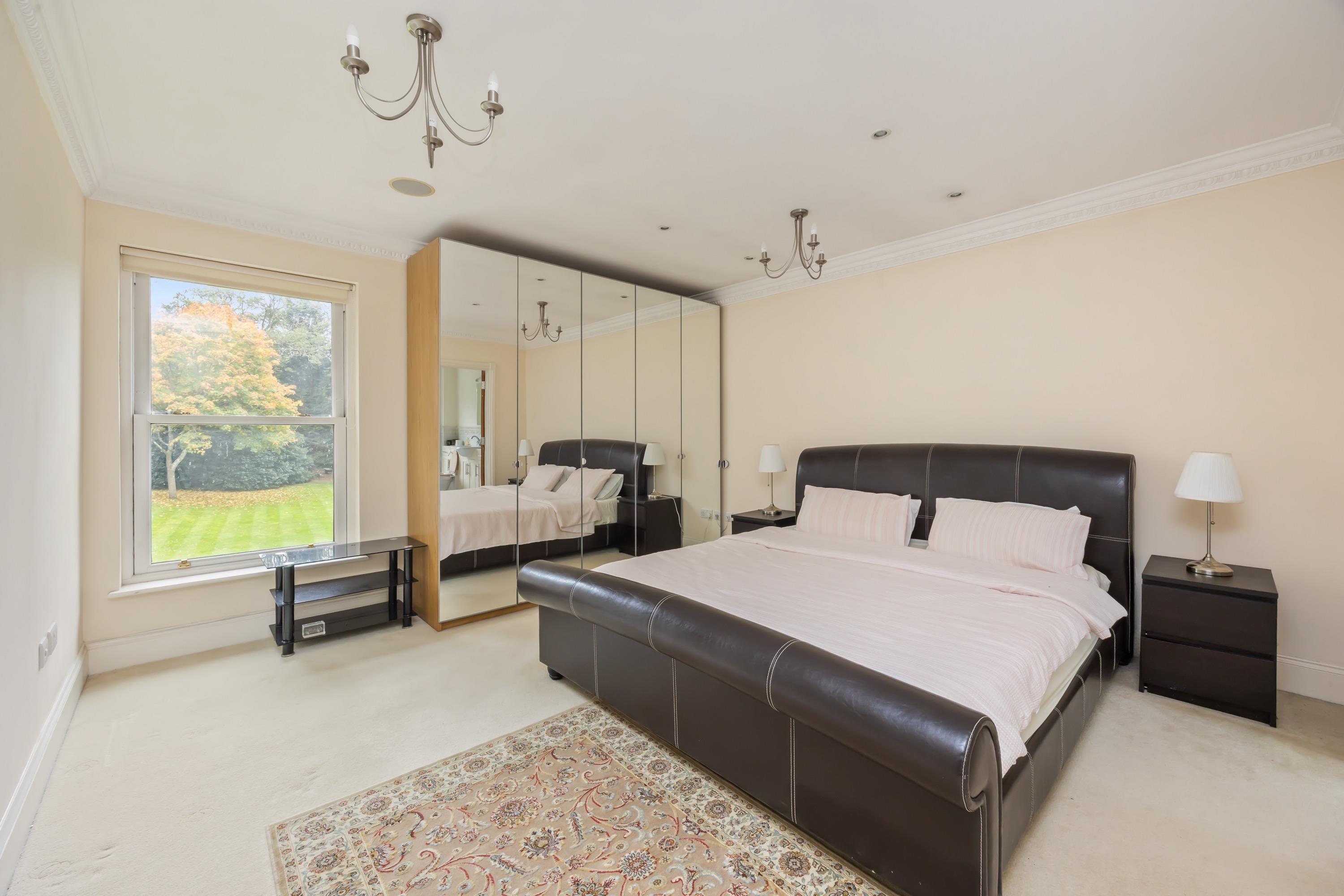 Pachesham Park, Leatherhead, Surrey, KT22
