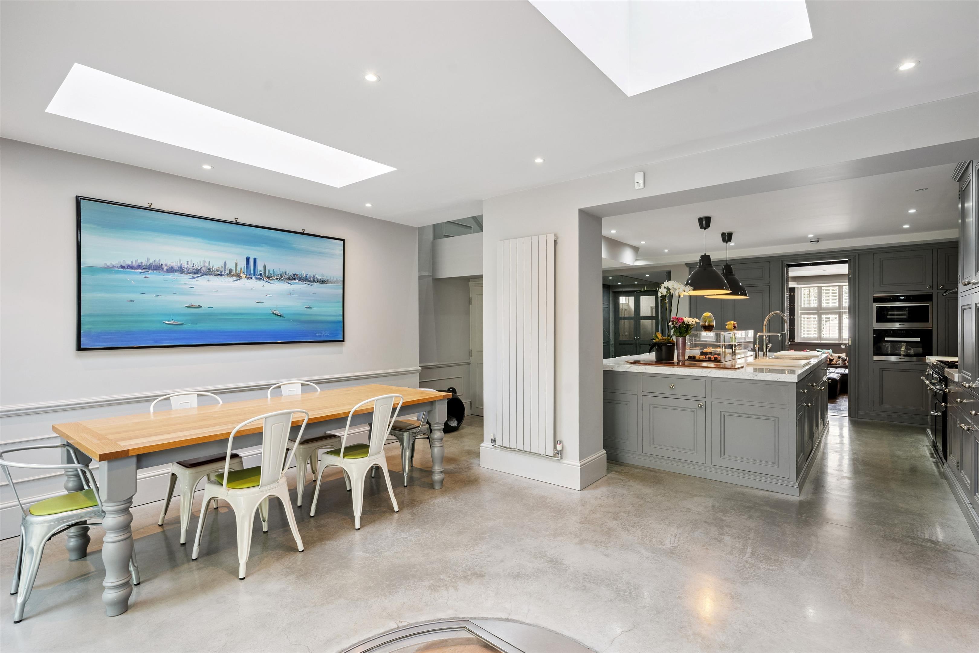 The Chase, Clapham Old Town, SW4