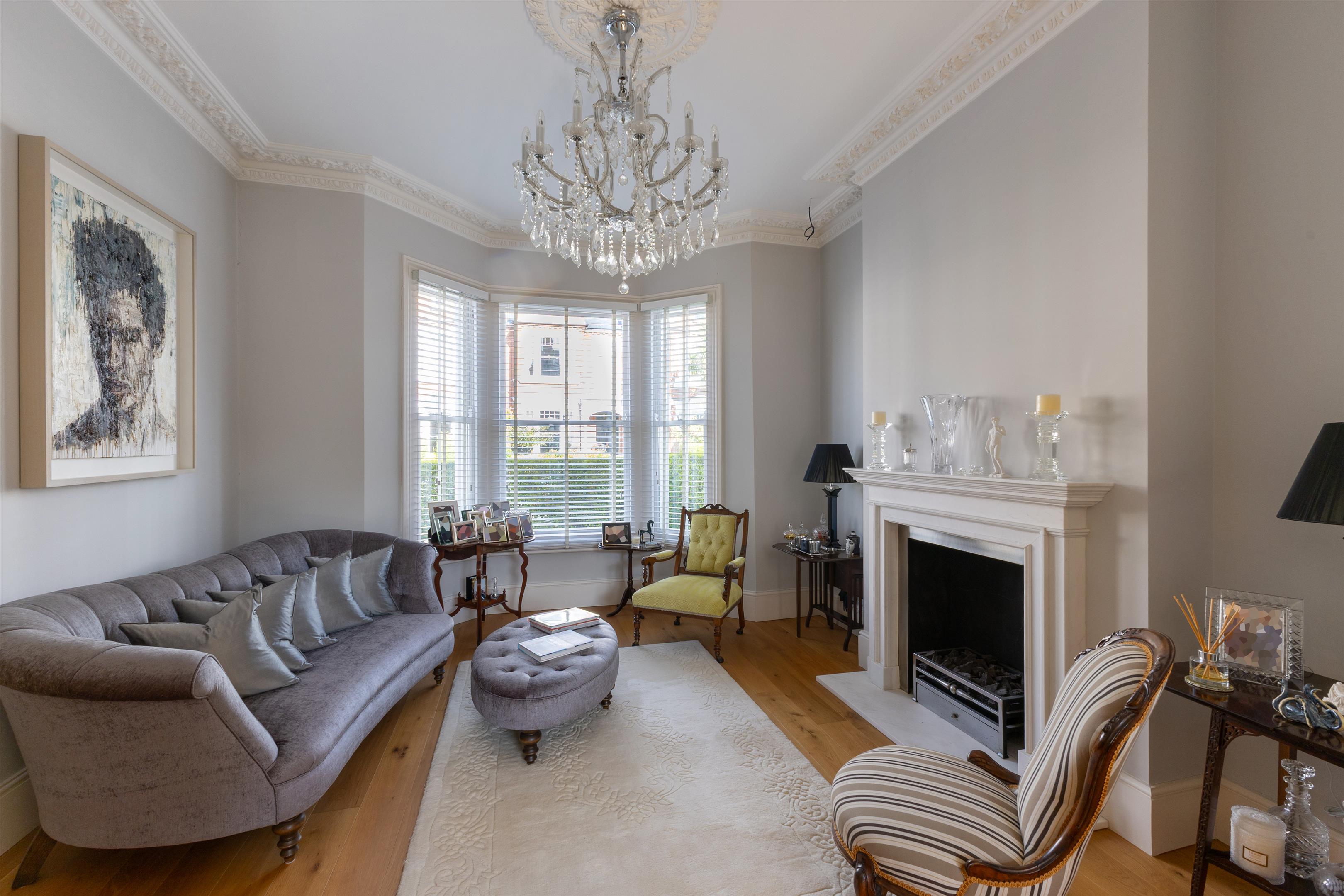 Crescent Lane, London, SW4