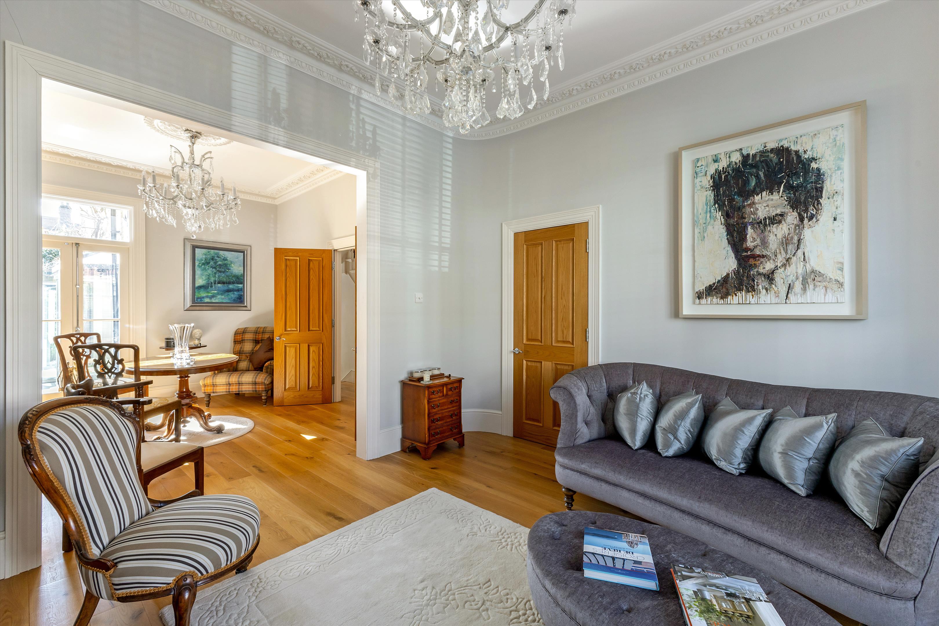 Crescent Lane, London, SW4