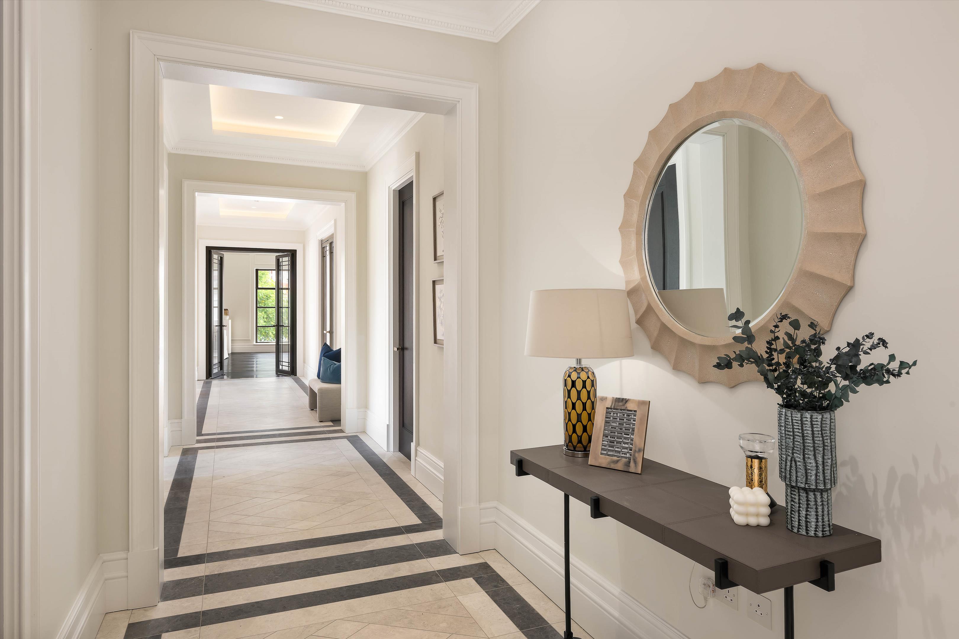 Knightsbridge Gate, 1 William Street, Knightsbridge, London, SW1X 9HL