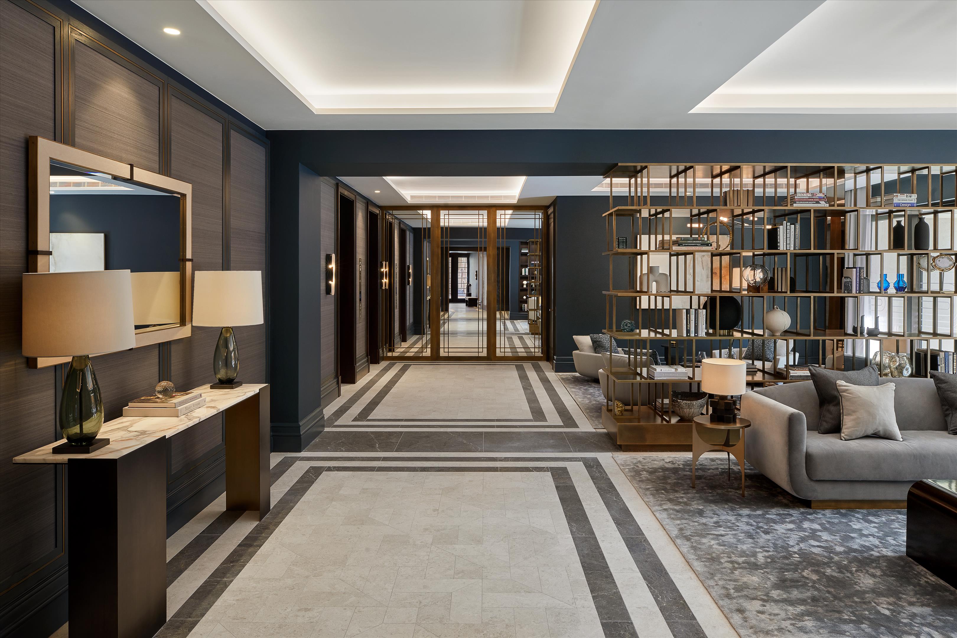 55 Knightsbridge Gate, Knightsbridge, London, SW1X 7BF.