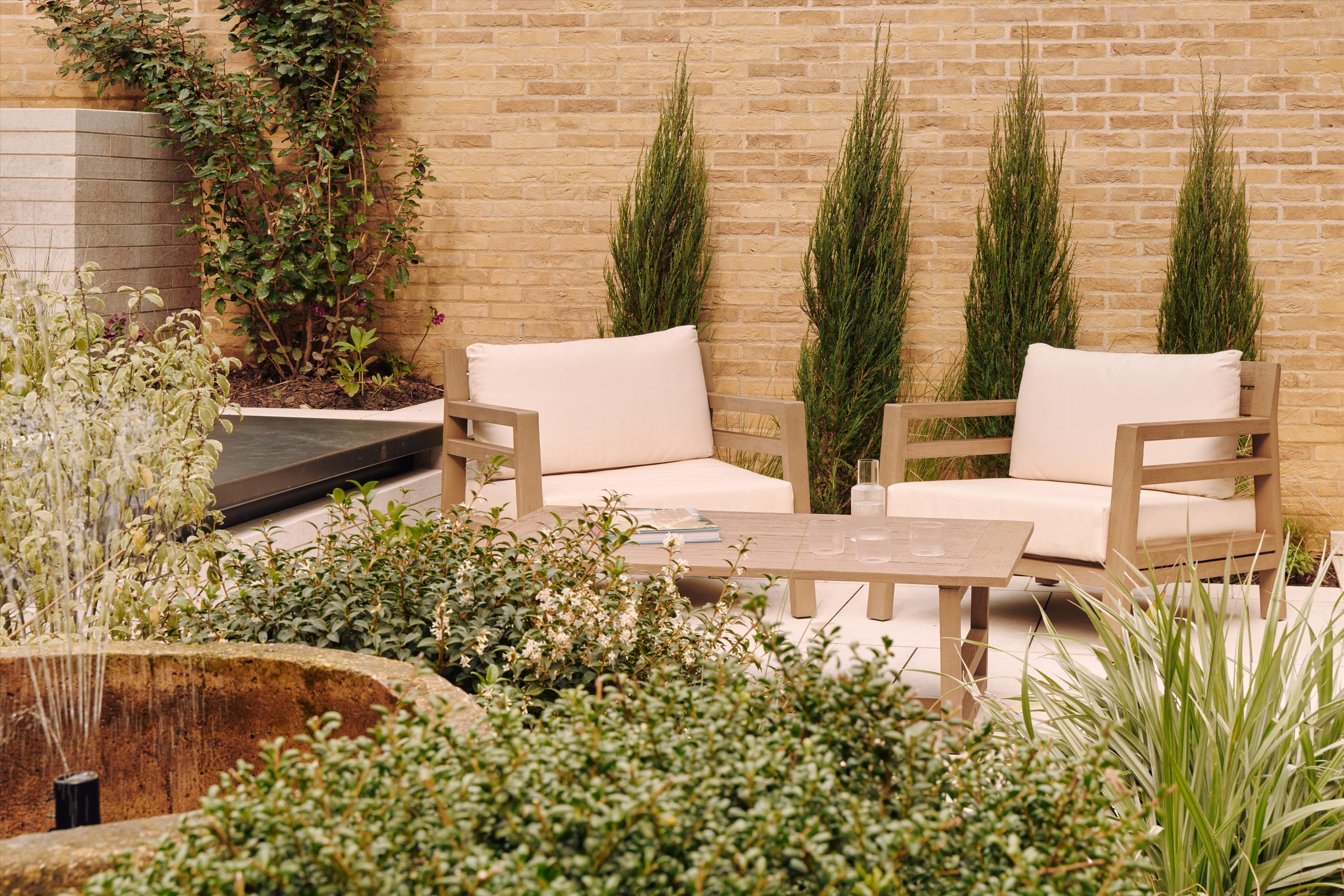 4 Mulberry Square, Chelsea Barracks, Belgravia, London, SW1W 8BQ