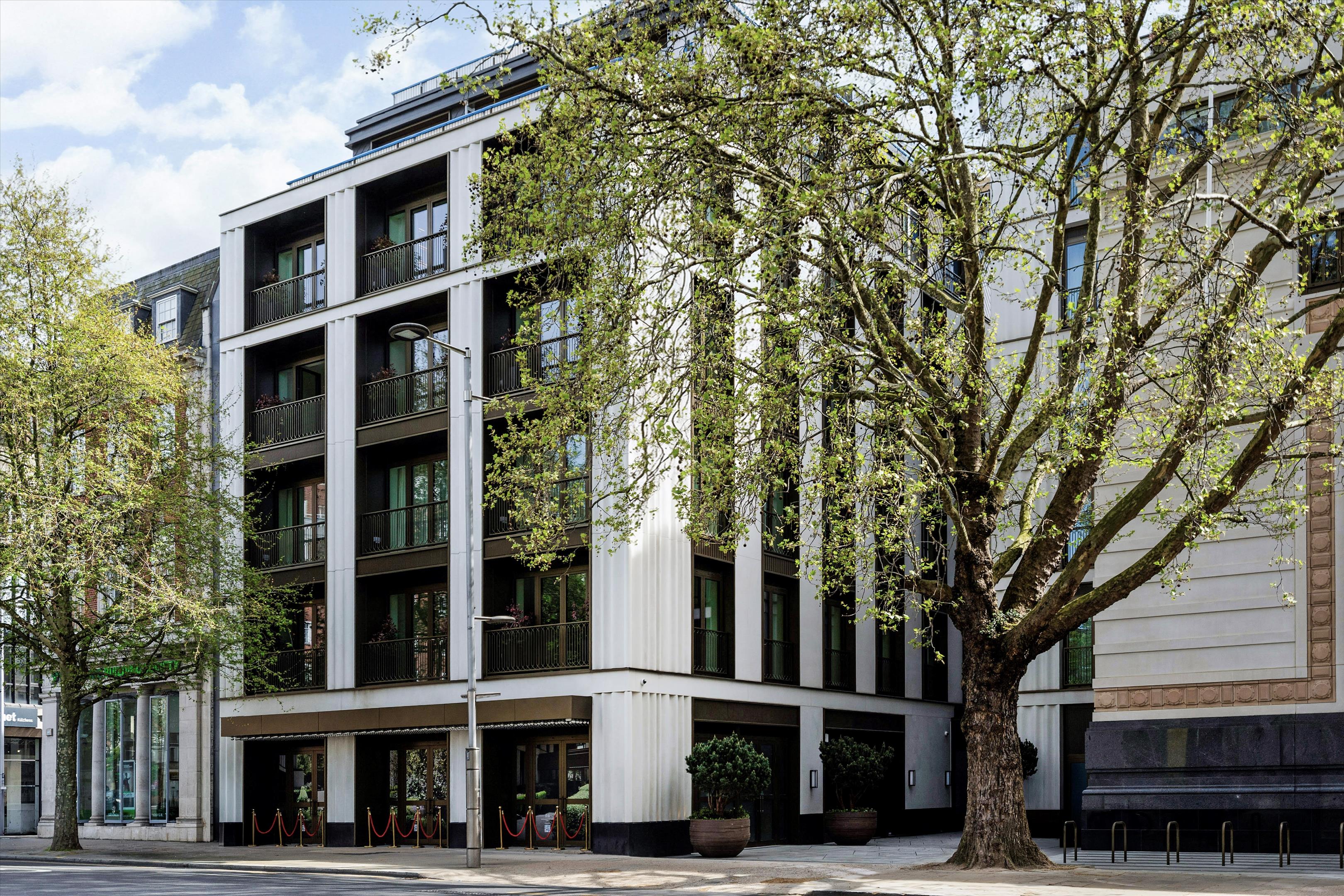 Holland Park Gate, 261 Kensington High Street, Kensington, London, W8 6NA