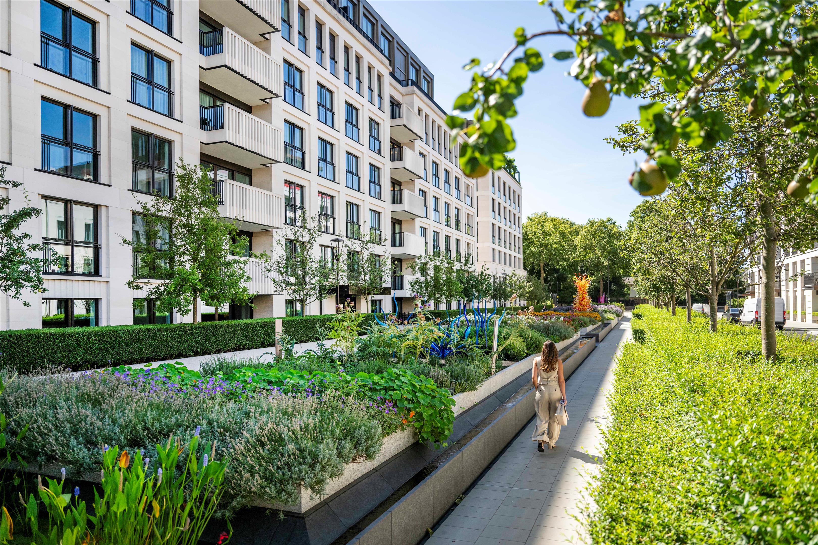 Nine Mulberry Square, Chelsea Barracks,  Belgravia, London, SW1 8DS | Knight Frank SW1W