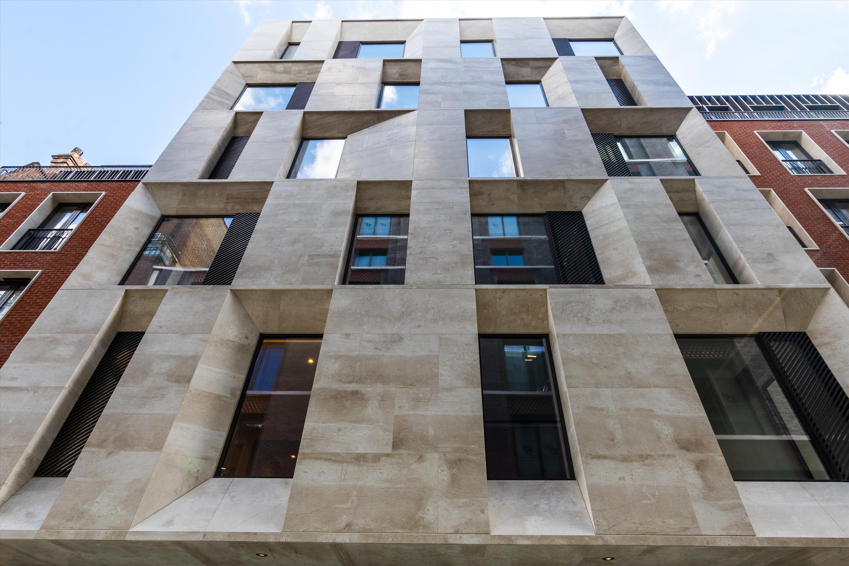 One Carrington Street, Mayfair, London, W1J 7AF