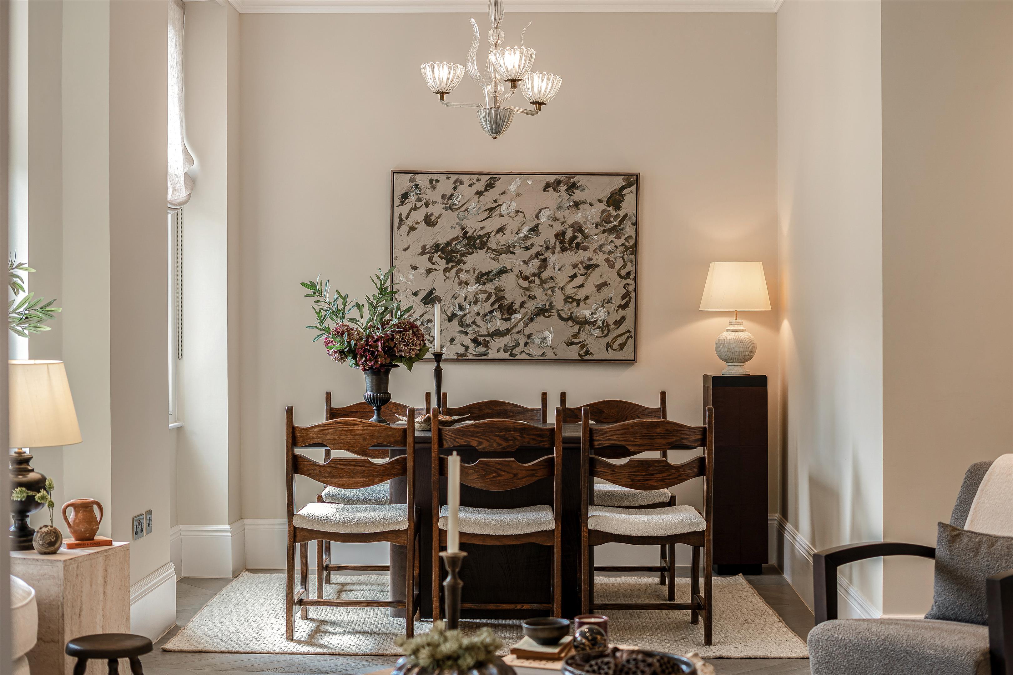 Allen House, 8 Allen Street, Kensington, London, W8 6BH