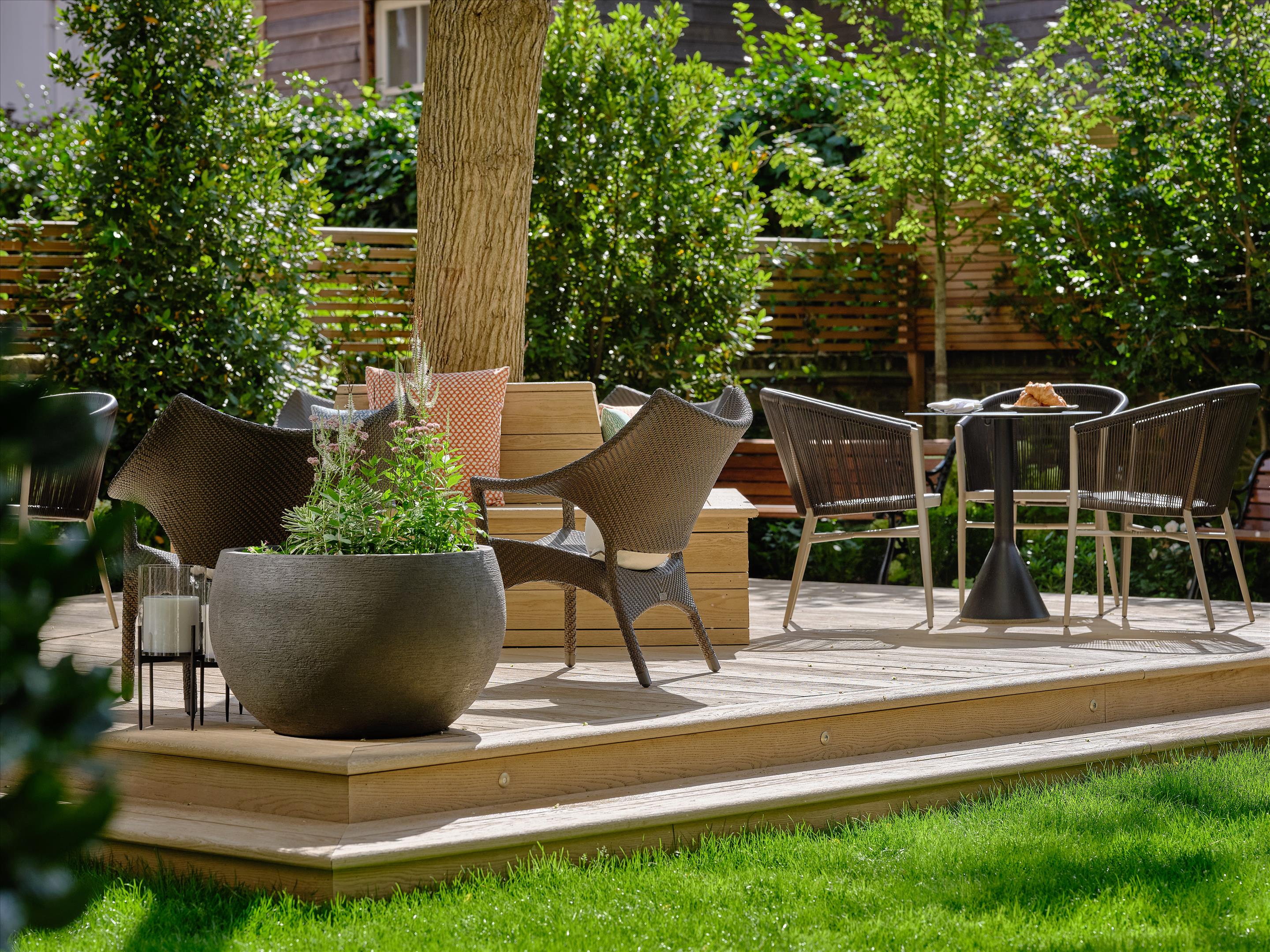 Allen House, 8 Allen Street, Kensington, London, W8 6BH
