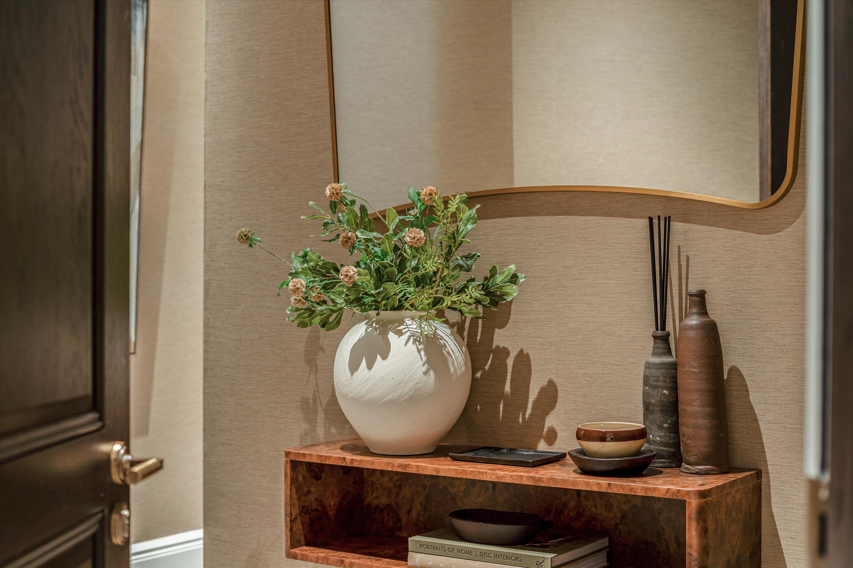 Allen House, 8 Allen Street, Kensington, London, W8 6BH