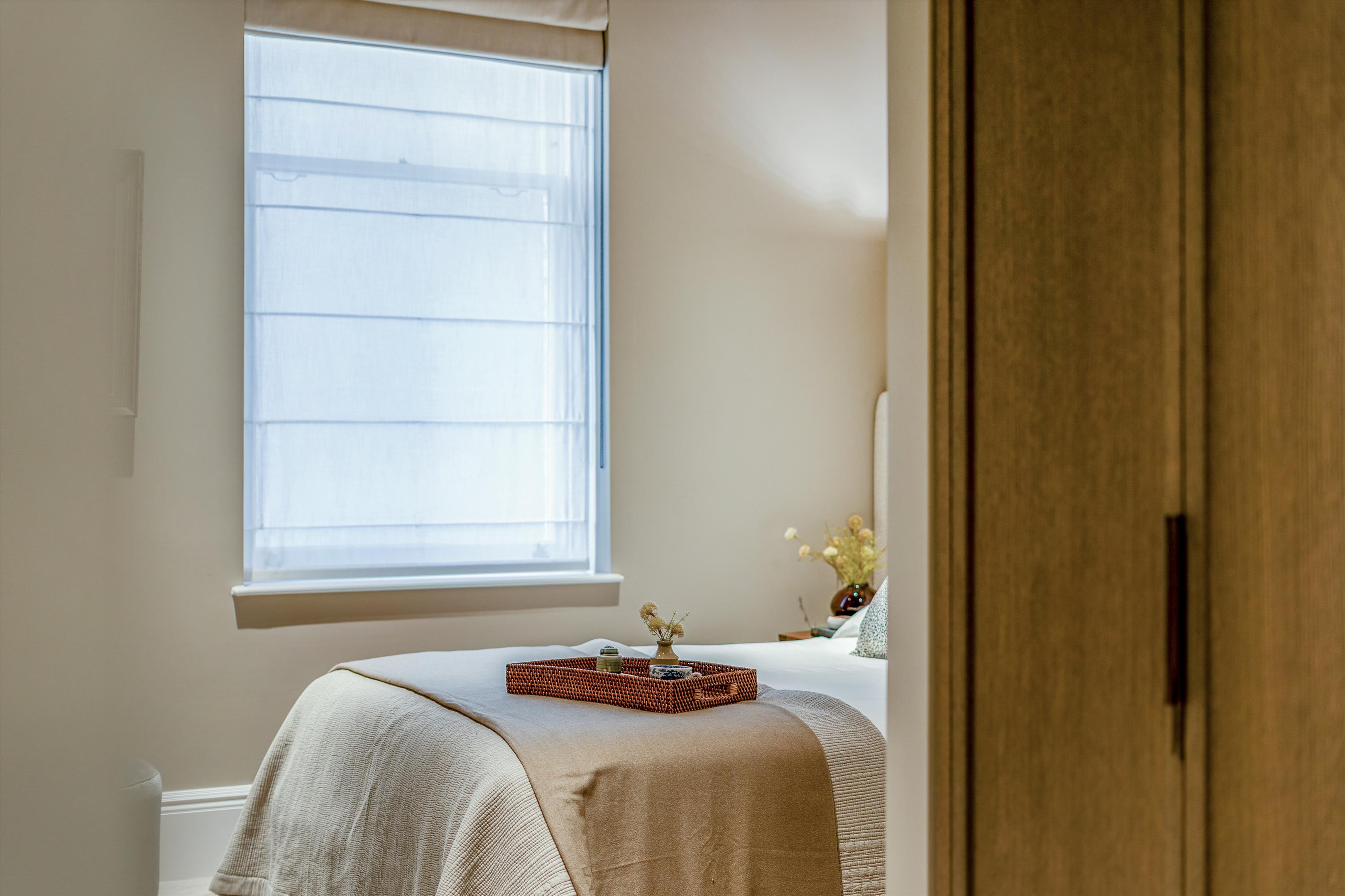 Allen House, 8 Allen Street, Kensington, London, W8 6BH