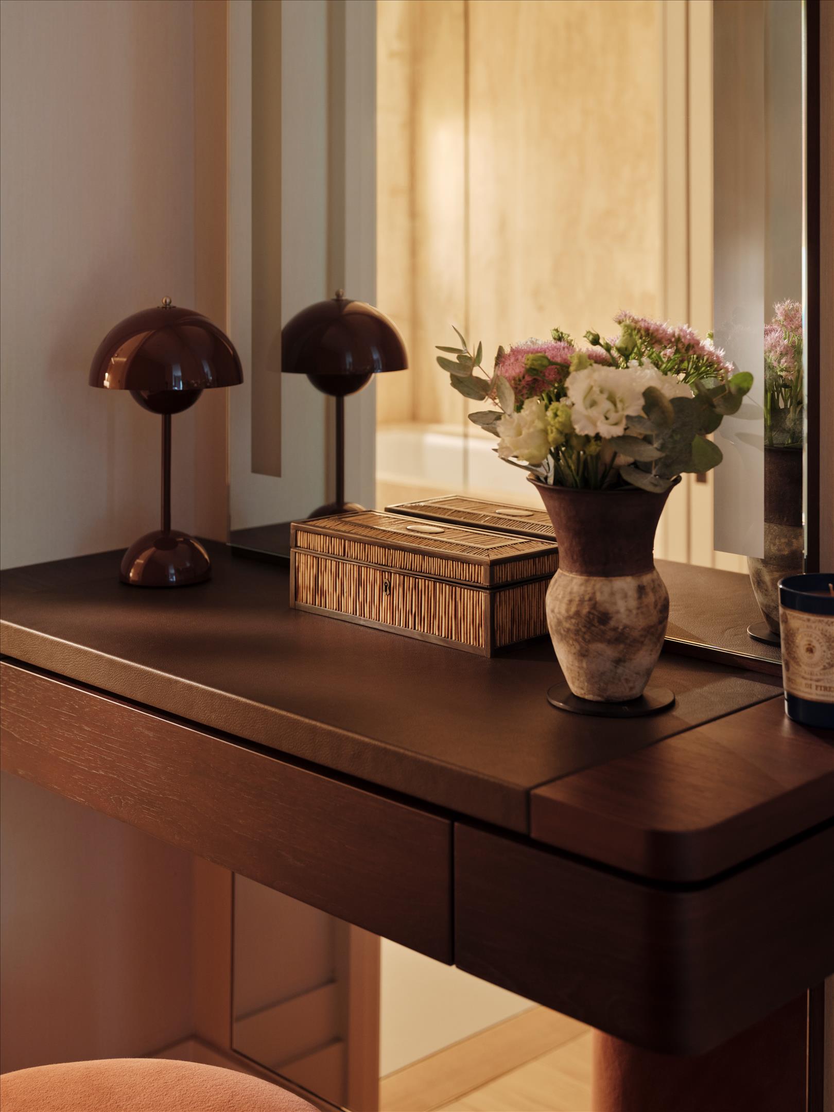 100 George Street, Marylebone, London, W1U 8NU