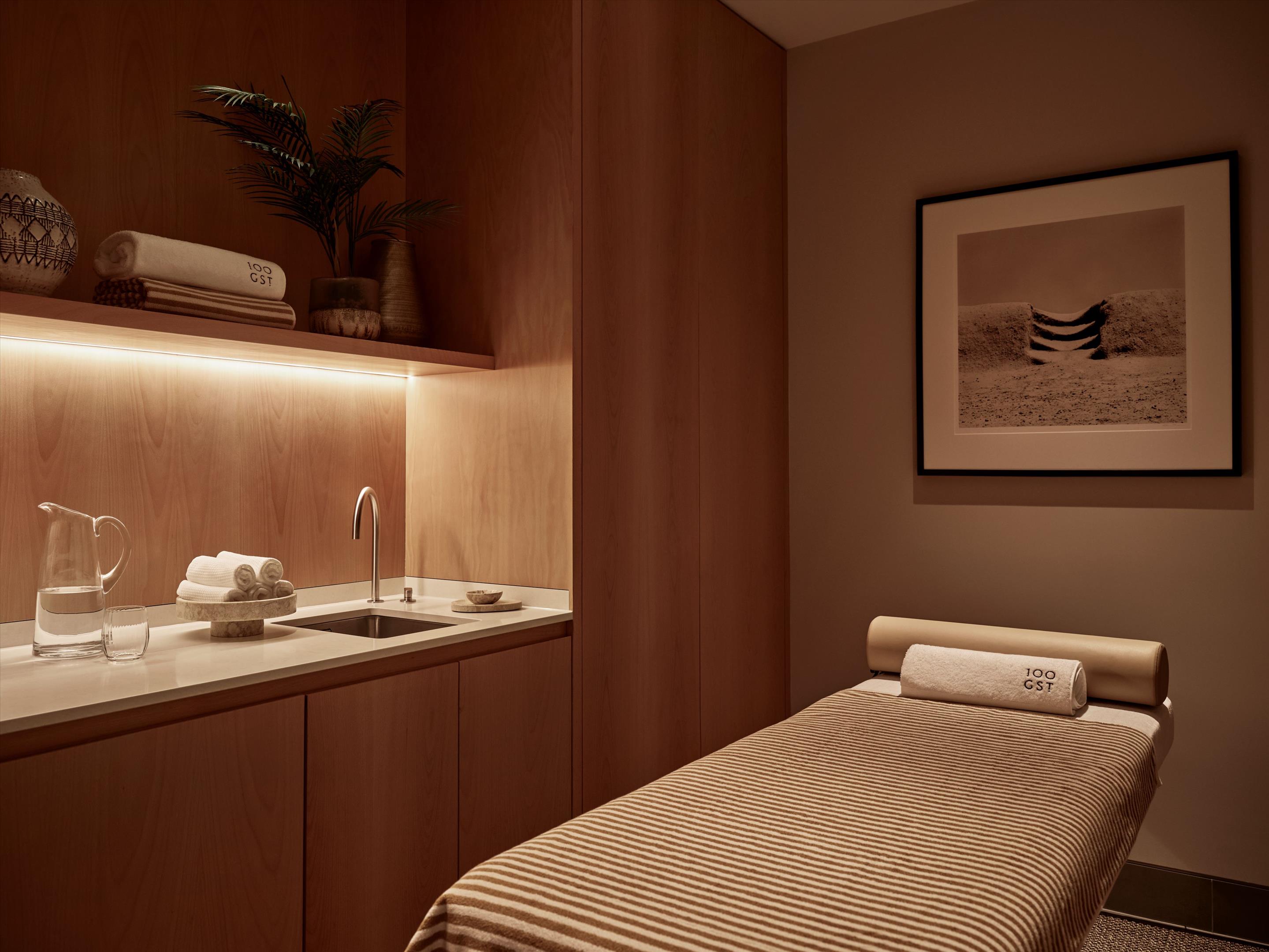 100 George Street, Marylebone, London, W1U 8NU