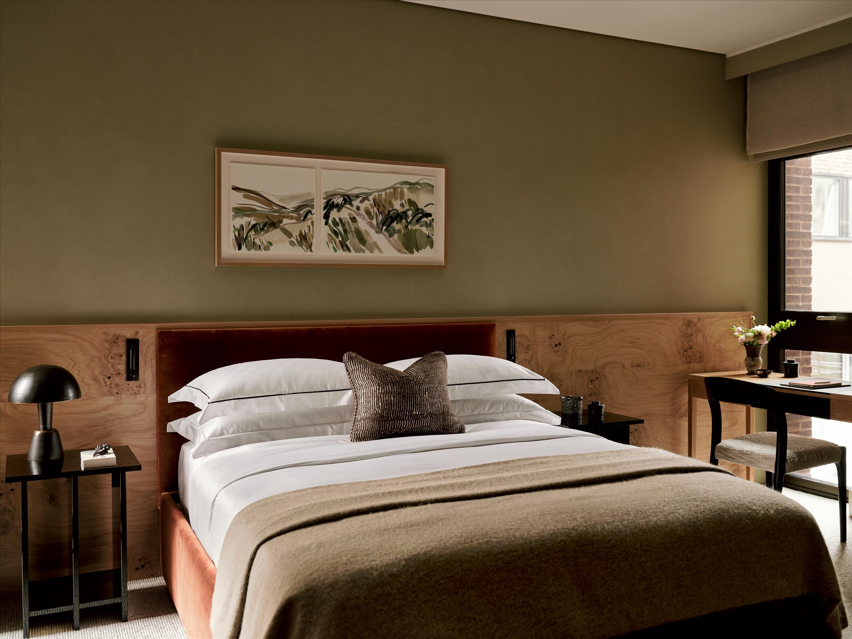 100 George Street, Marylebone, London, W1U 8NU