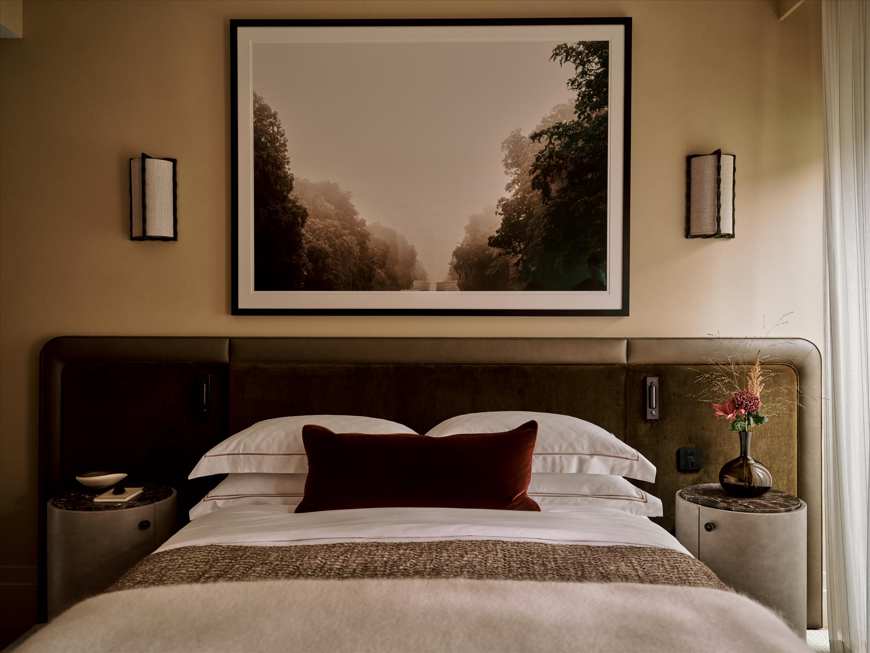 100 George Street, Marylebone, London, W1U 8NU