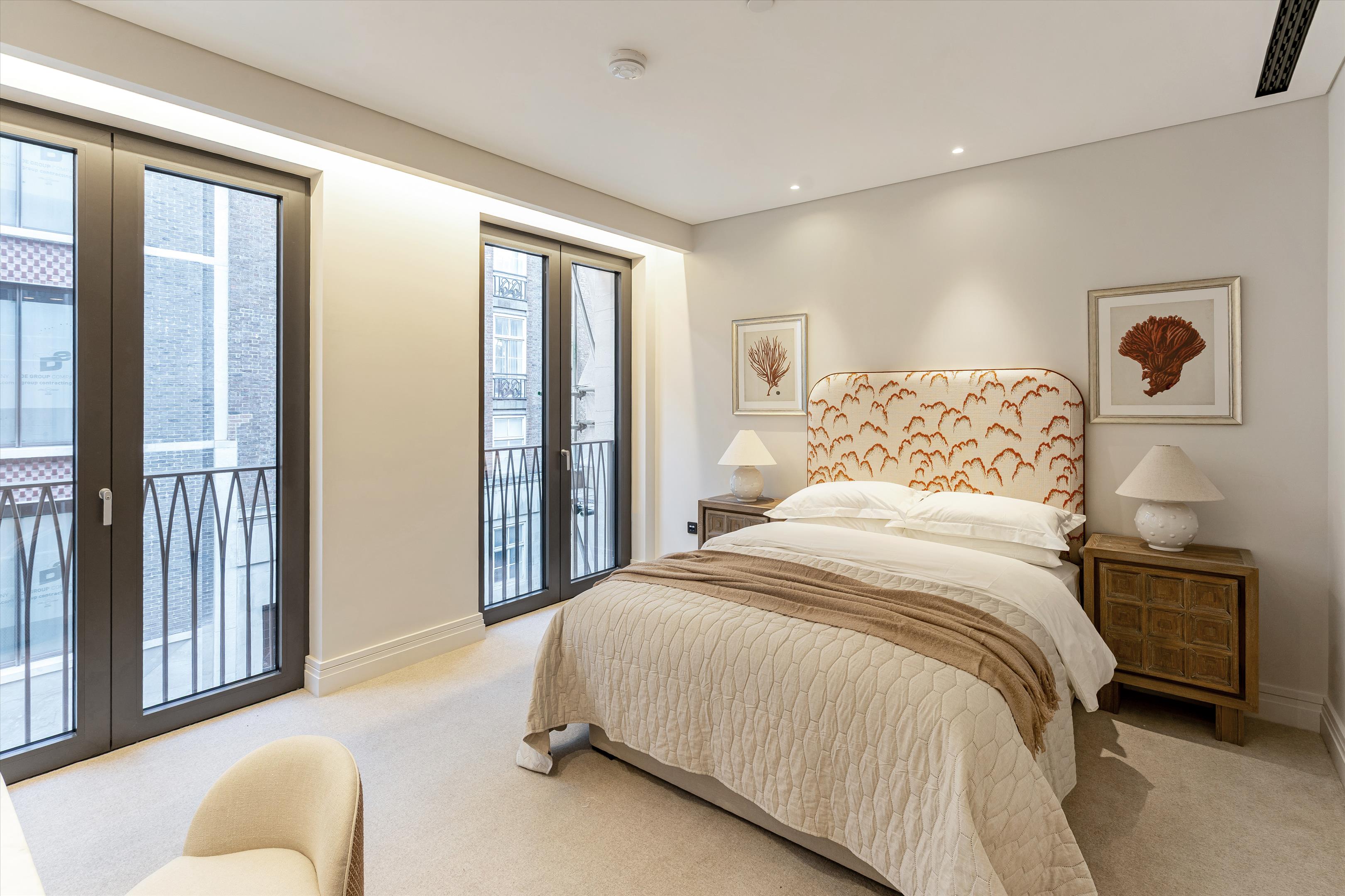 One Carrington Street, Mayfair, London, W1J 7AF