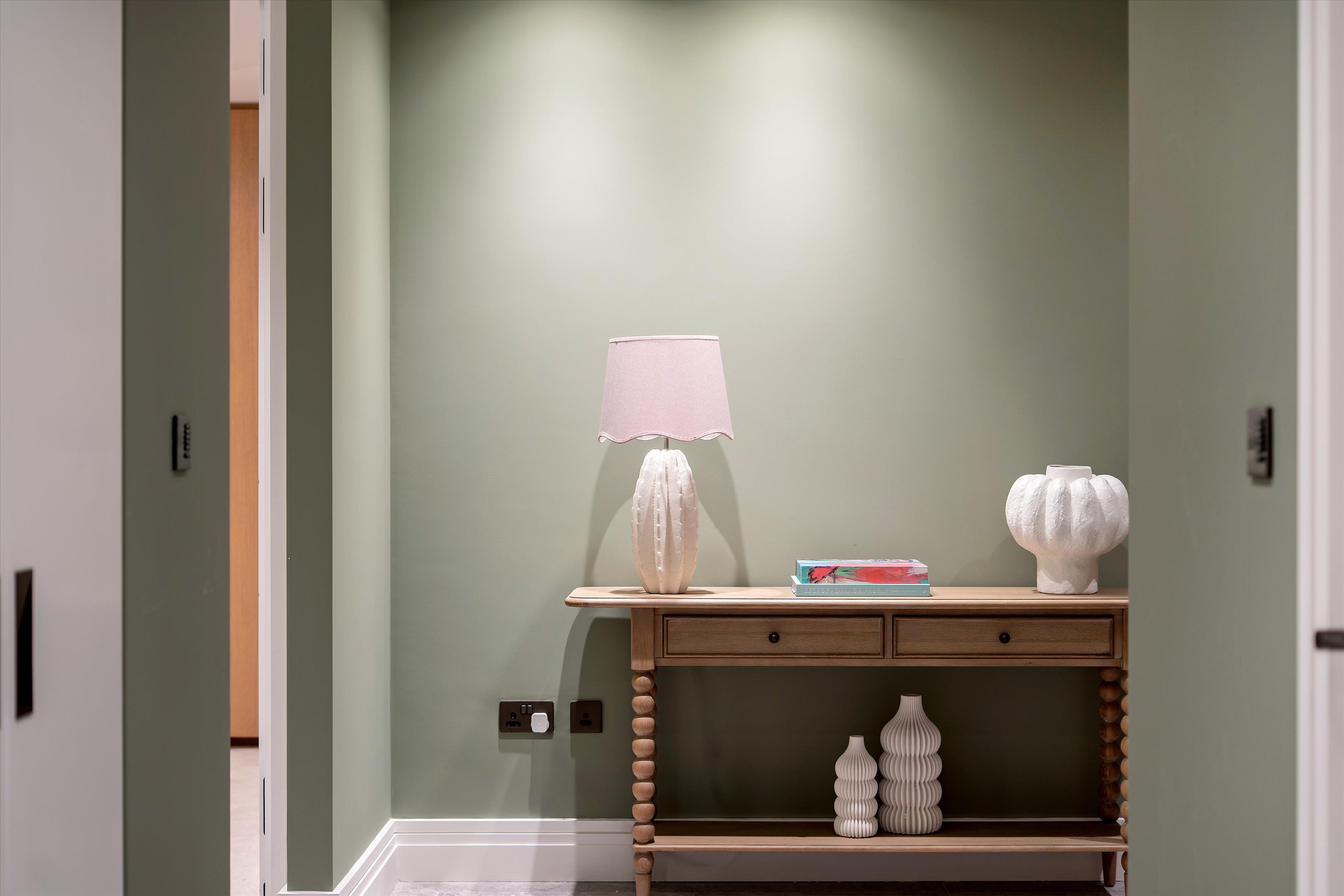 One Carrington Street, Mayfair, London, W1J 7AF