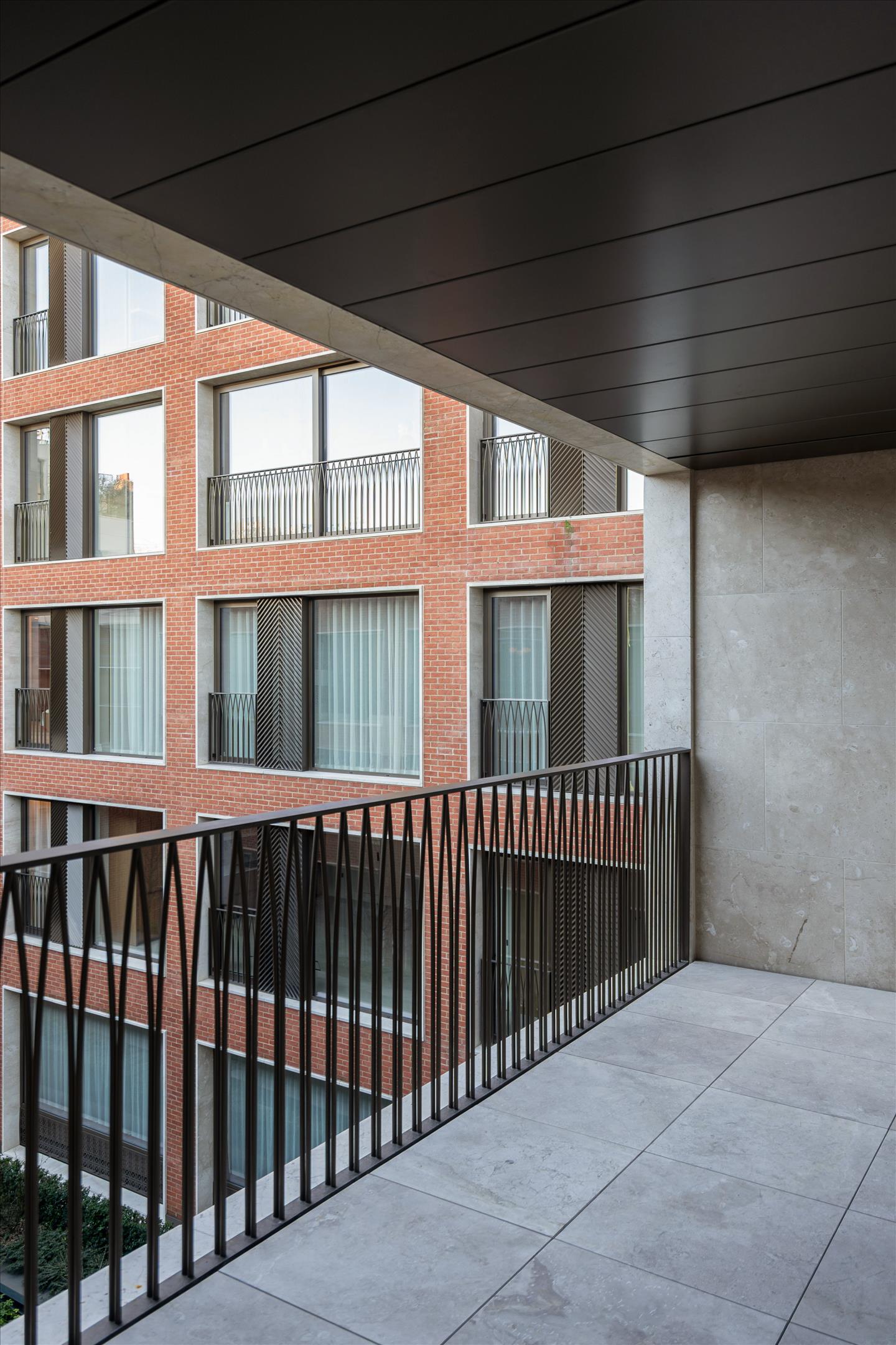 One Carrington Street, Mayfair, London, W1J 7AF