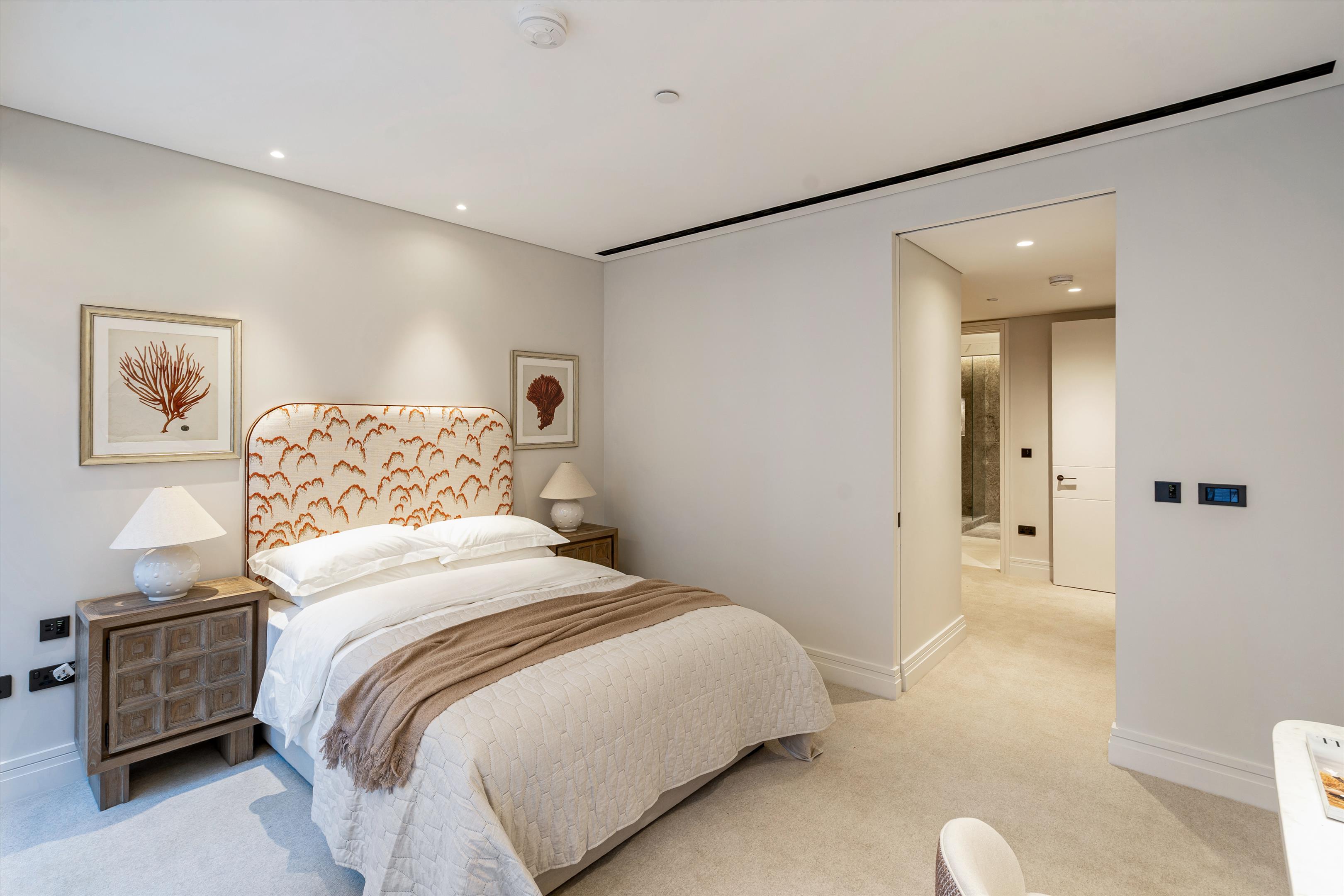 One Carrington Street, Mayfair, London, W1J 7AF