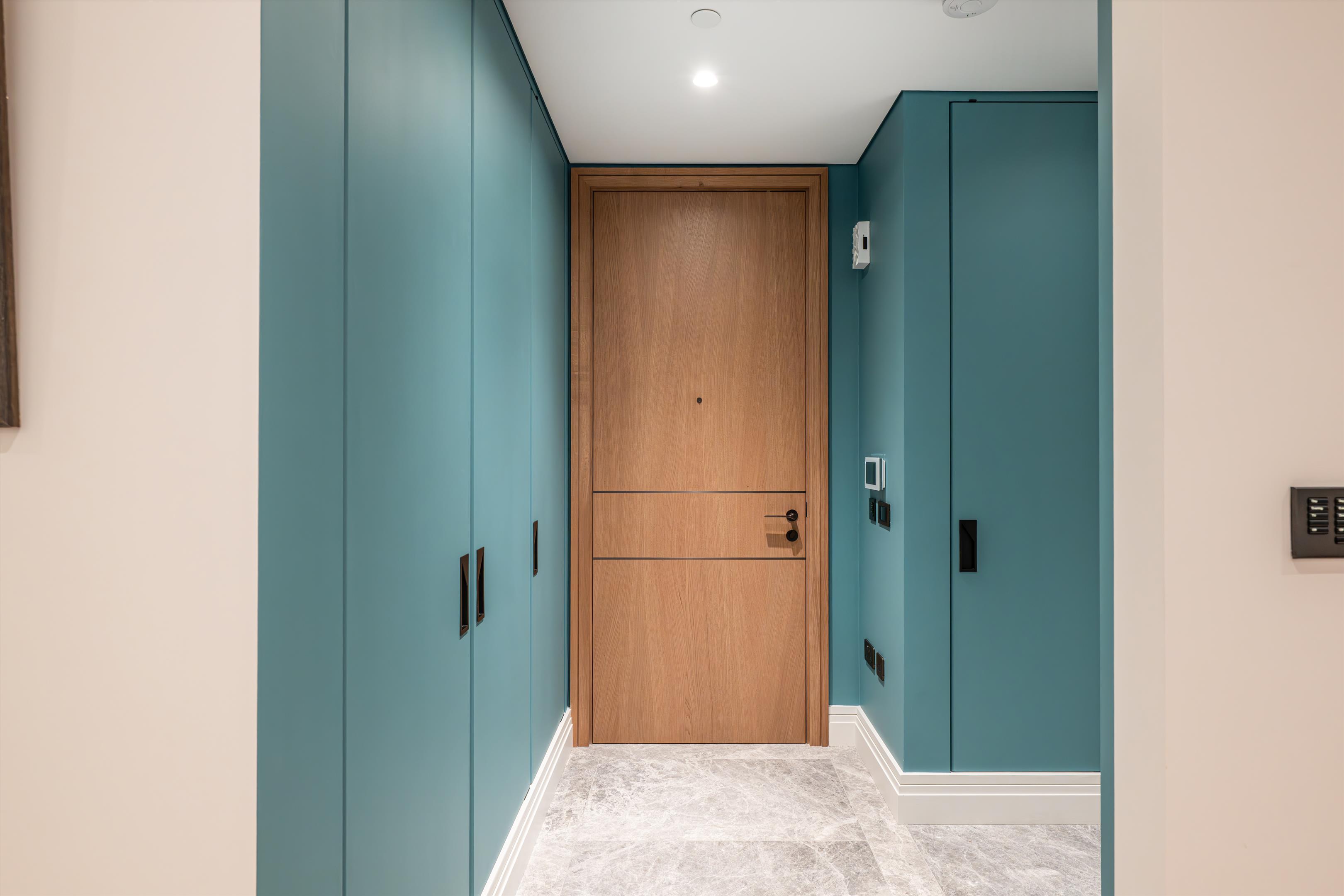 One Carrington Street, Mayfair, London, W1J 7AF