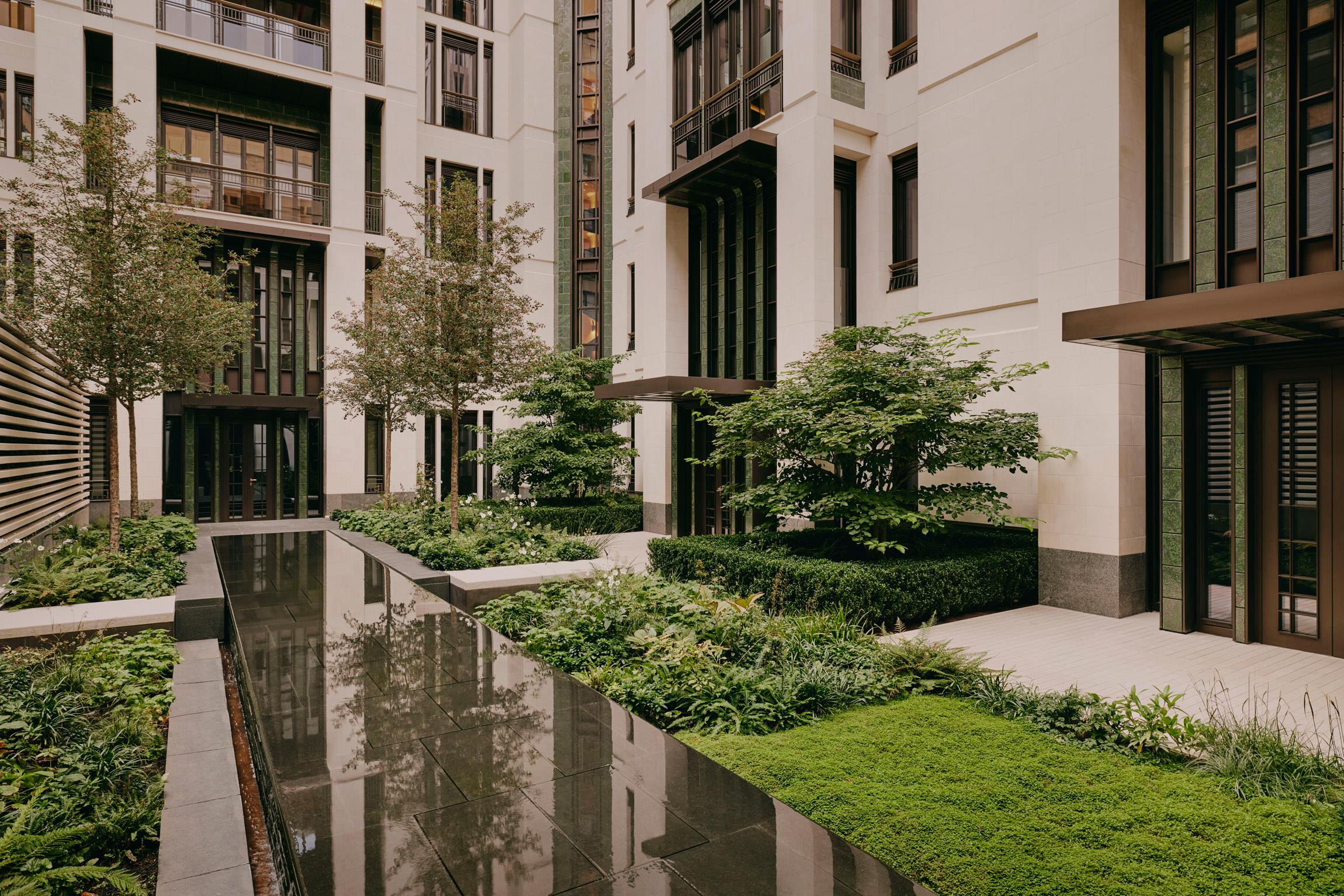 60 Curzon, Mayfair, London, W1J 8PG