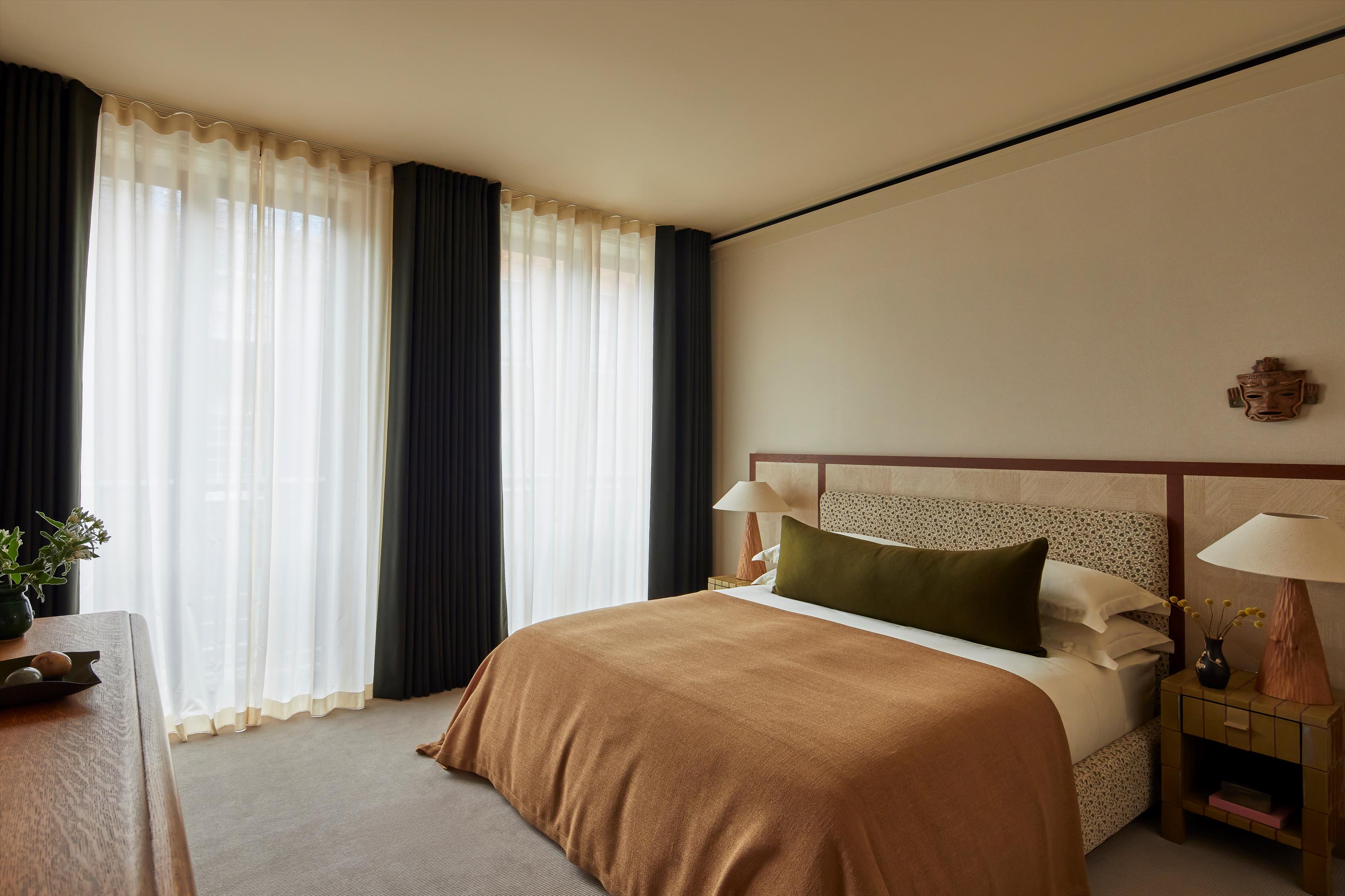 60 Curzon, Mayfair, London, W1J 8PG