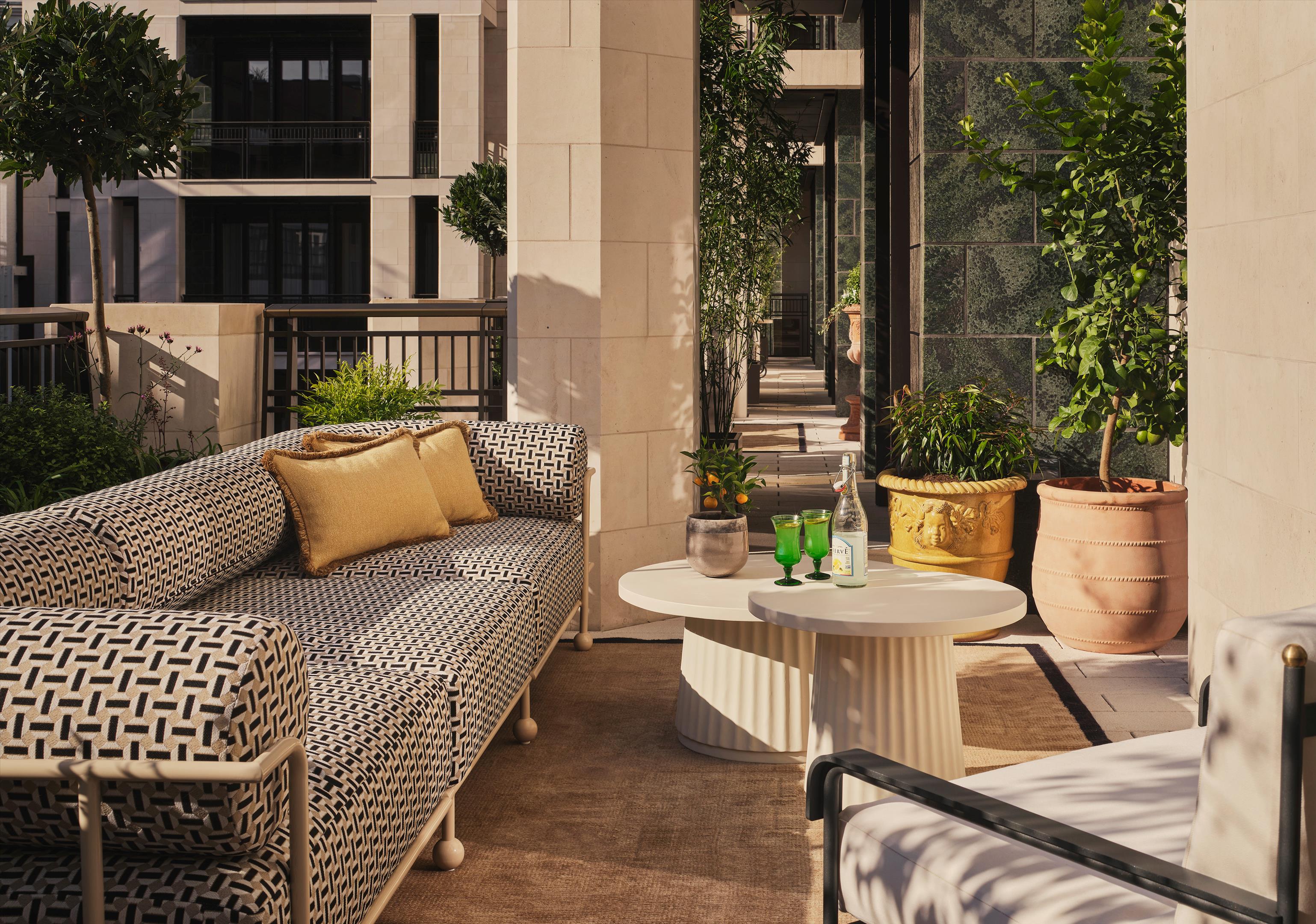 60 Curzon, Mayfair, London, W1J 8PG