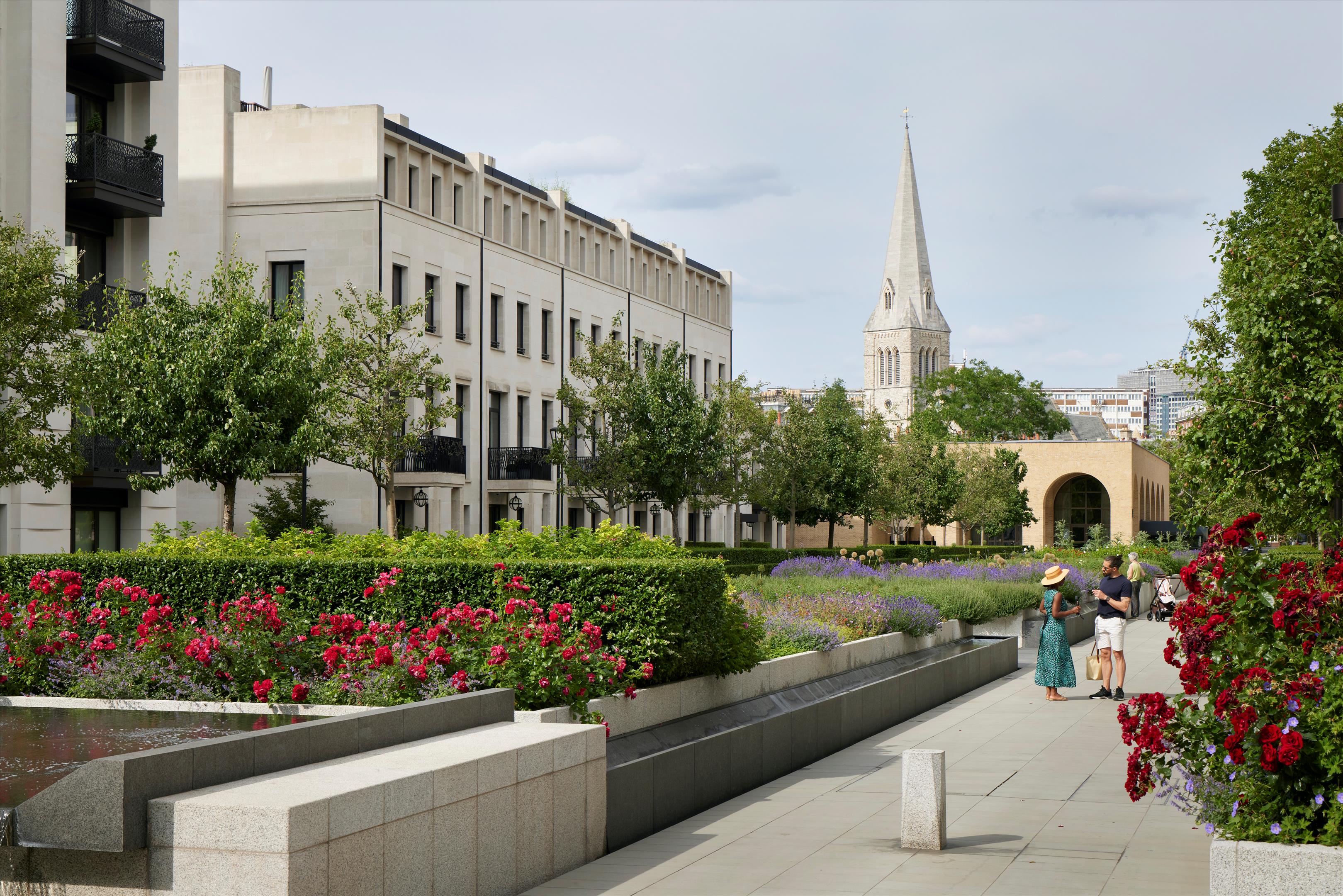 Chelsea Barracks, One Five Fields Square, Belgravia, London, SW1W 8BW | Knight Frank