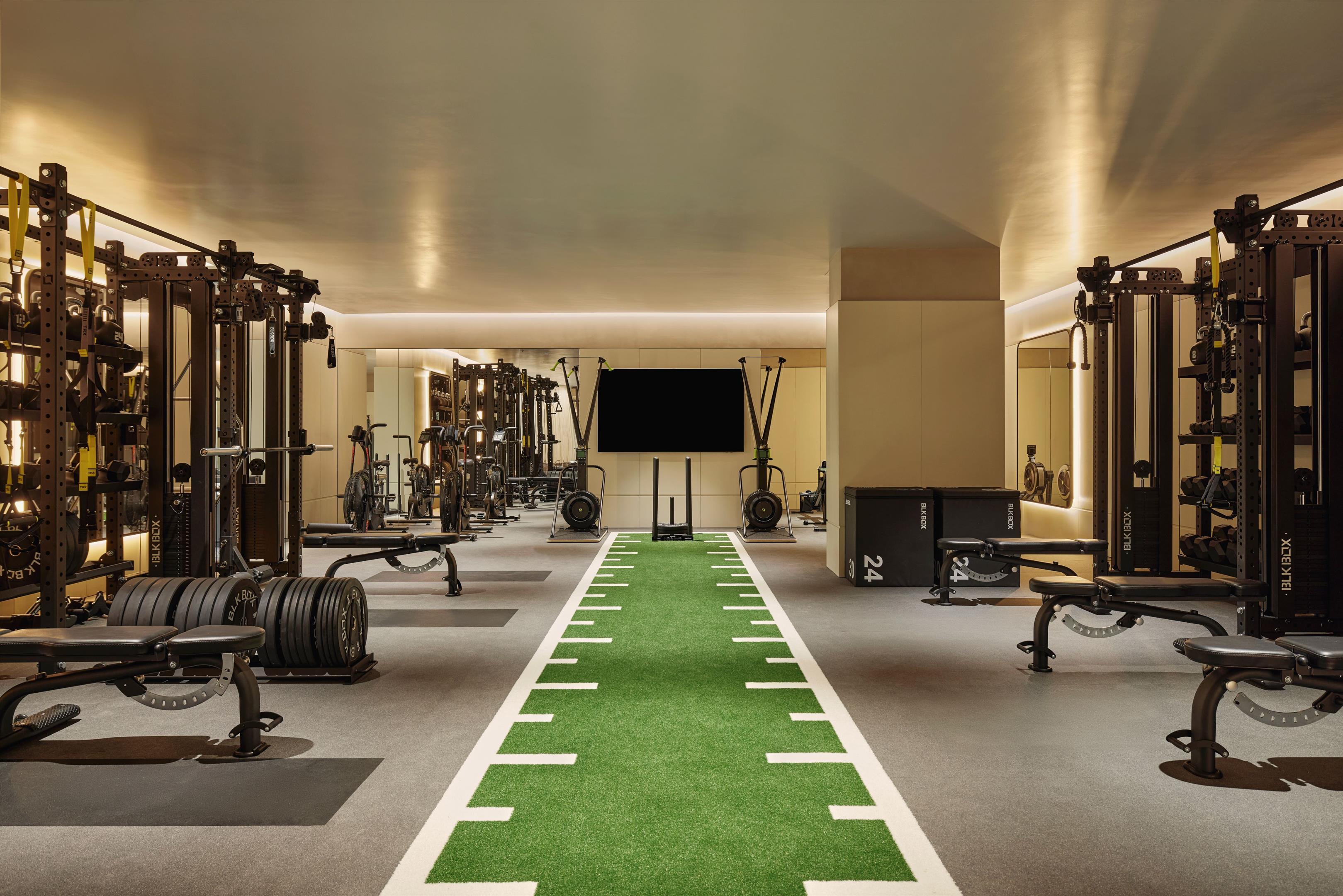 Chelsea Barracks, One Five Fields Square, Belgravia, London, SW1W 8BW | Knight Frank