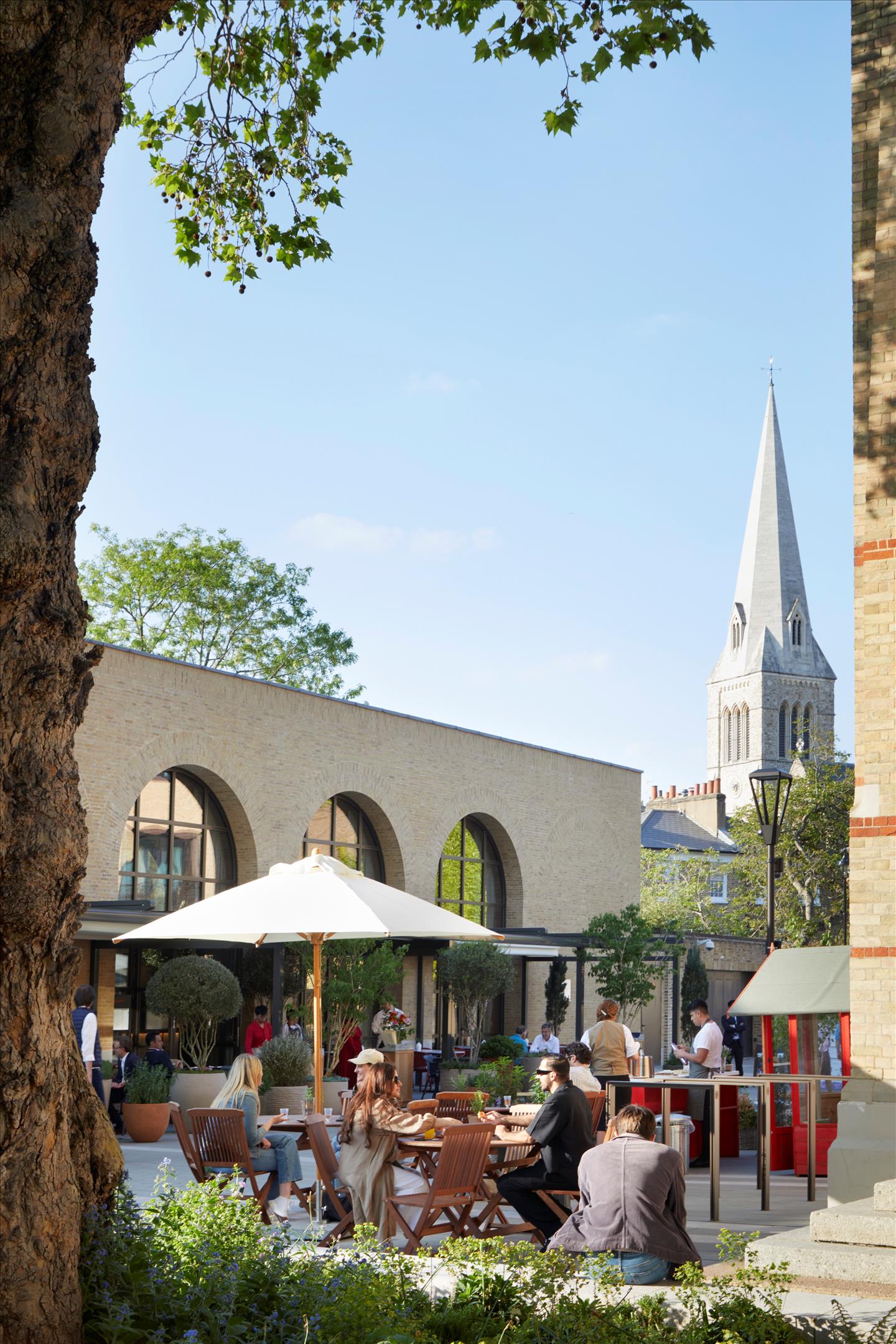 Chelsea Barracks, One Five Fields Square, Belgravia, London, SW1W 8BW | Knight Frank