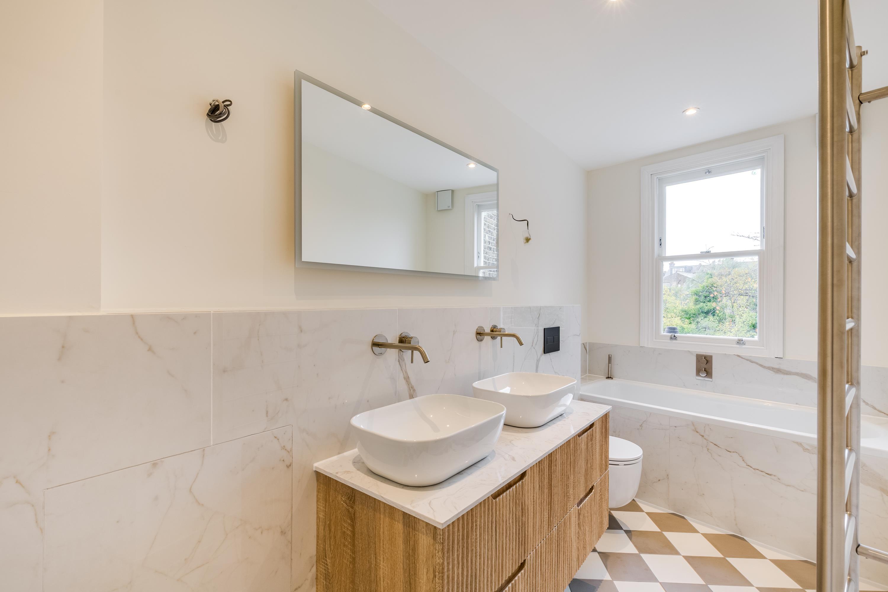 Purves Road, London, NW10