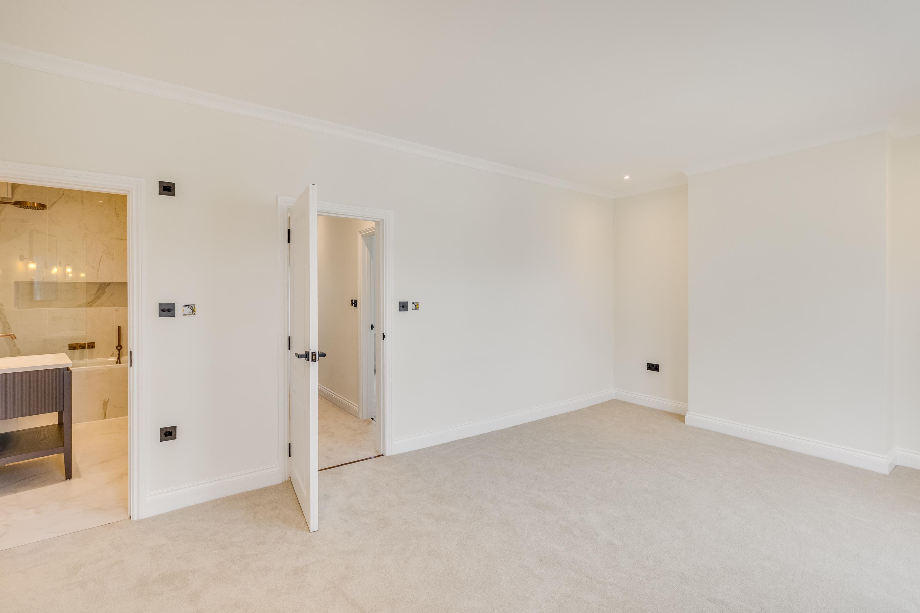 Purves Road, London, NW10