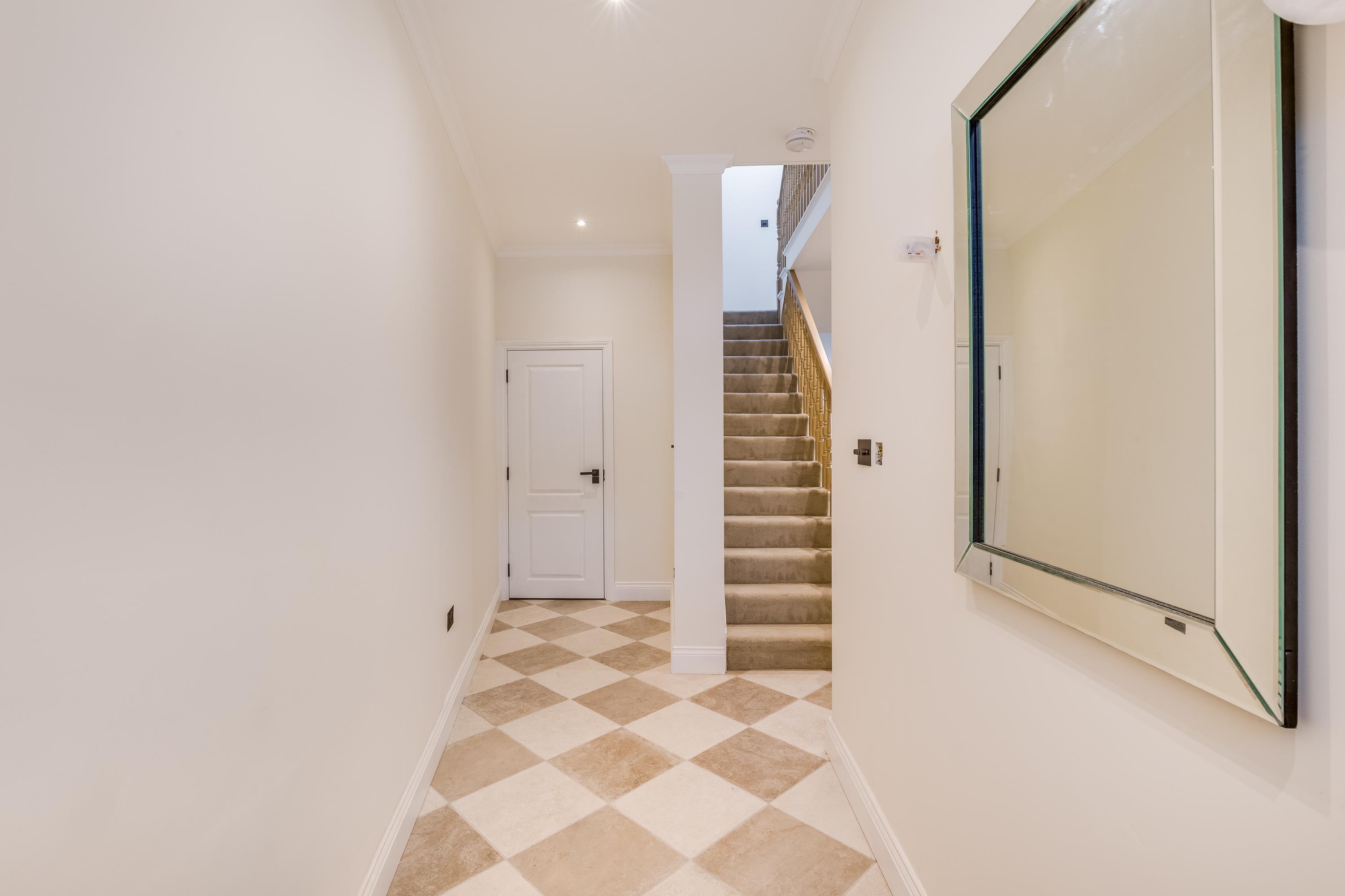 Purves Road, London, NW10