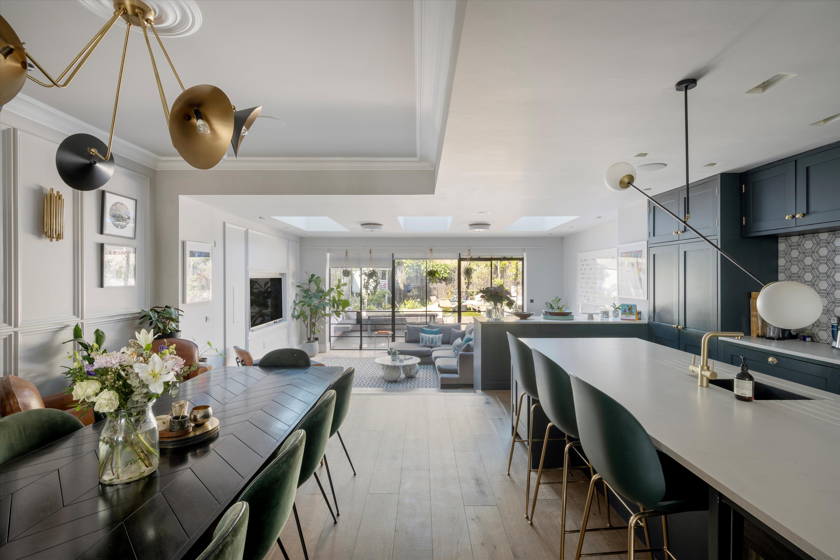 Brondesbury Villas, Queen's Park, London, NW6