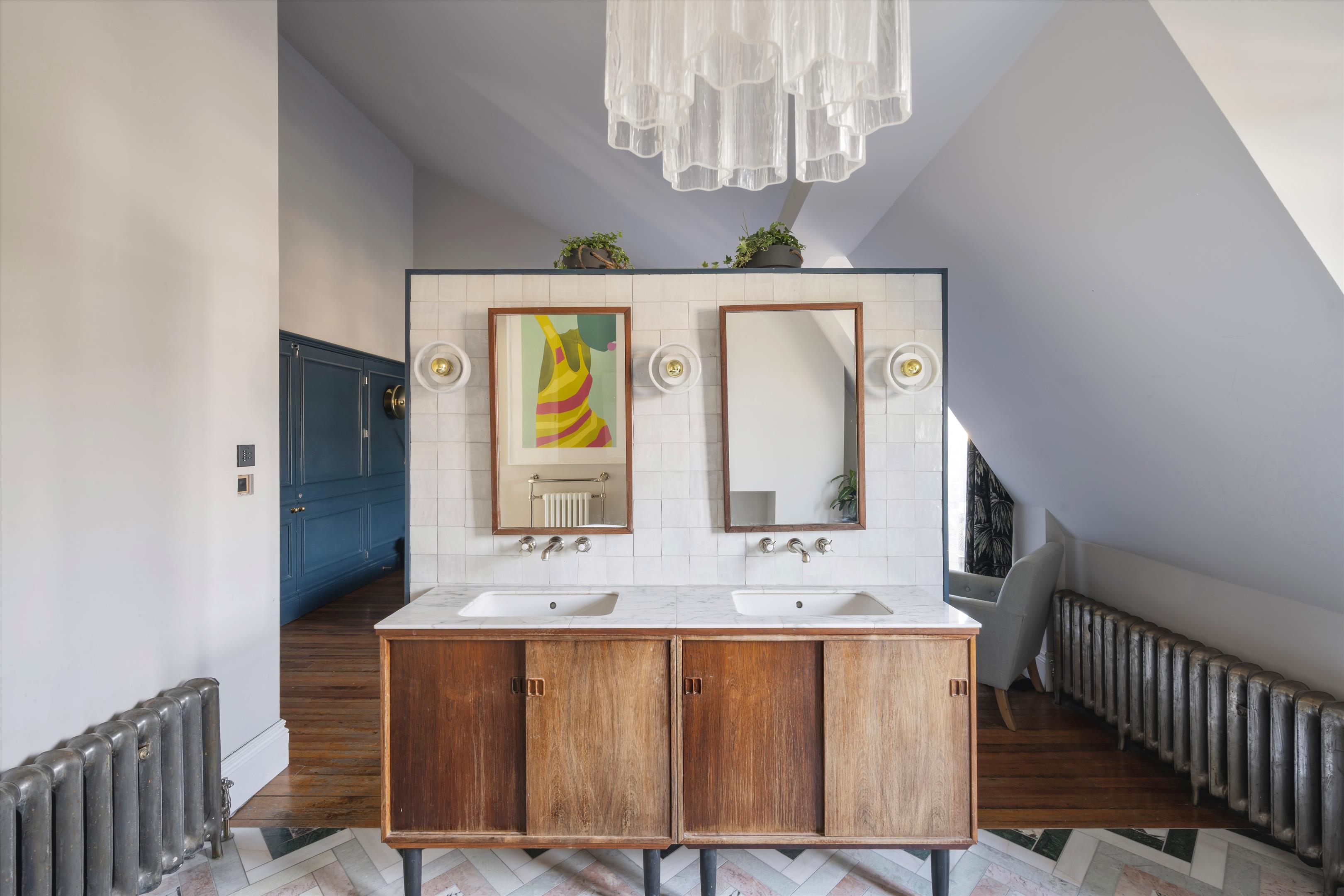 Brondesbury Villas, Queen's Park, London, NW6
