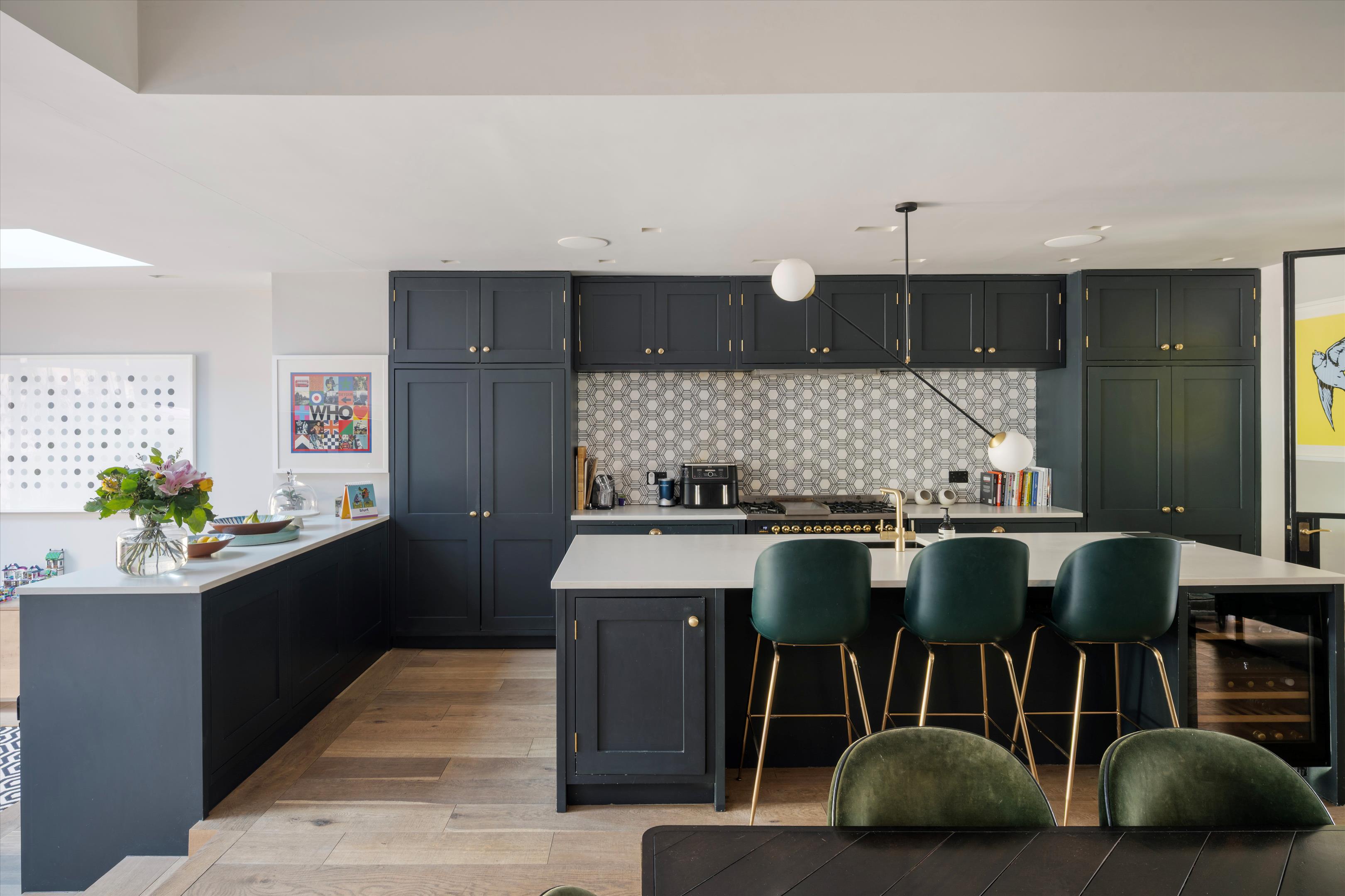 Brondesbury Villas, Queen's Park, London, NW6
