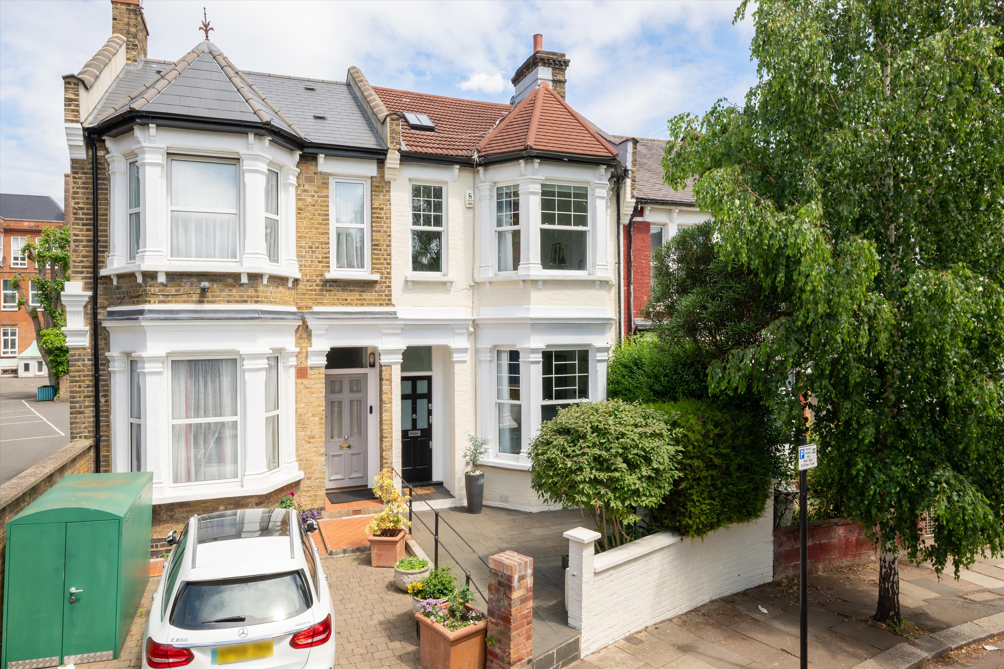Carlisle Road, London NW6.