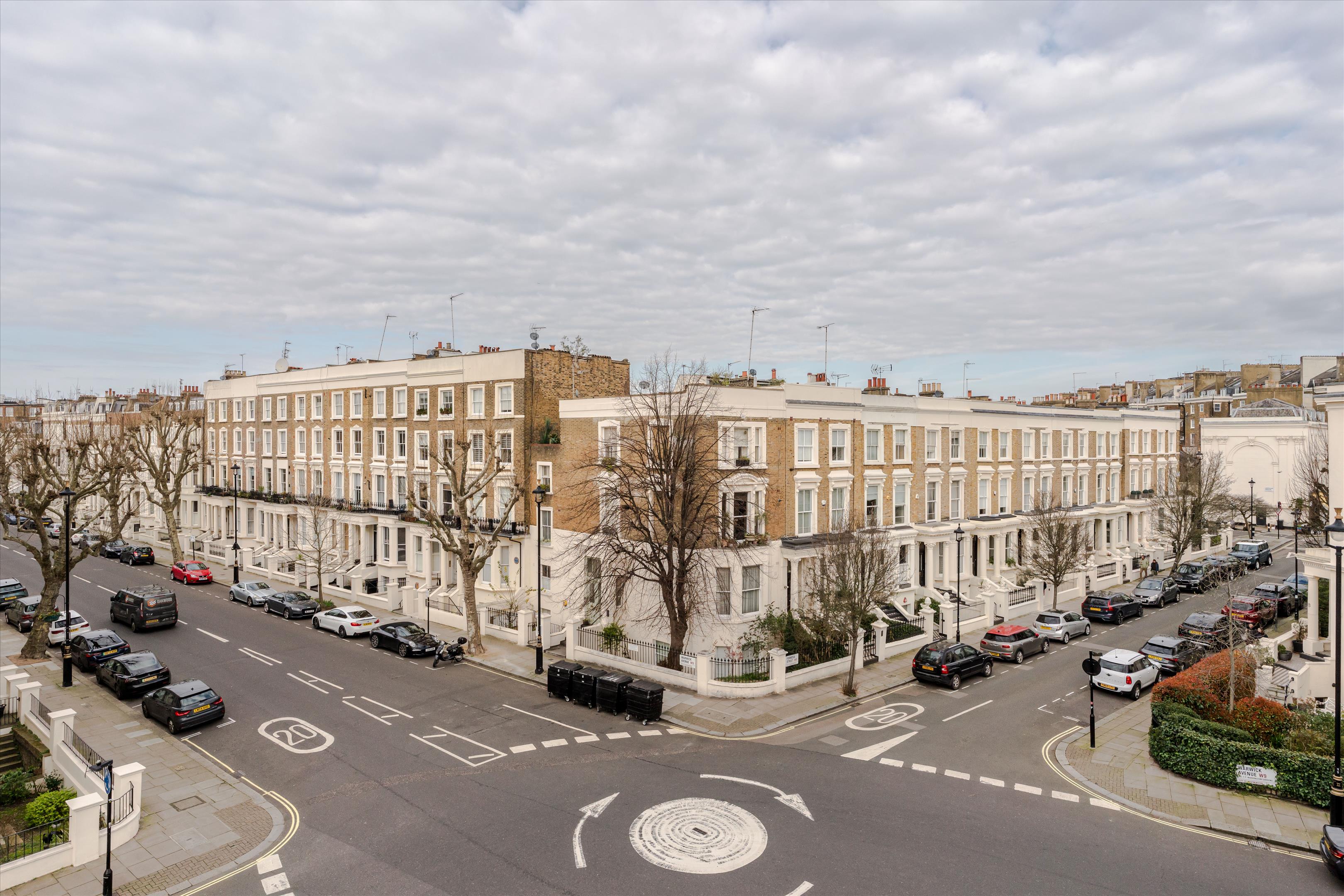 Warwick Avenue, Little Venice, W9