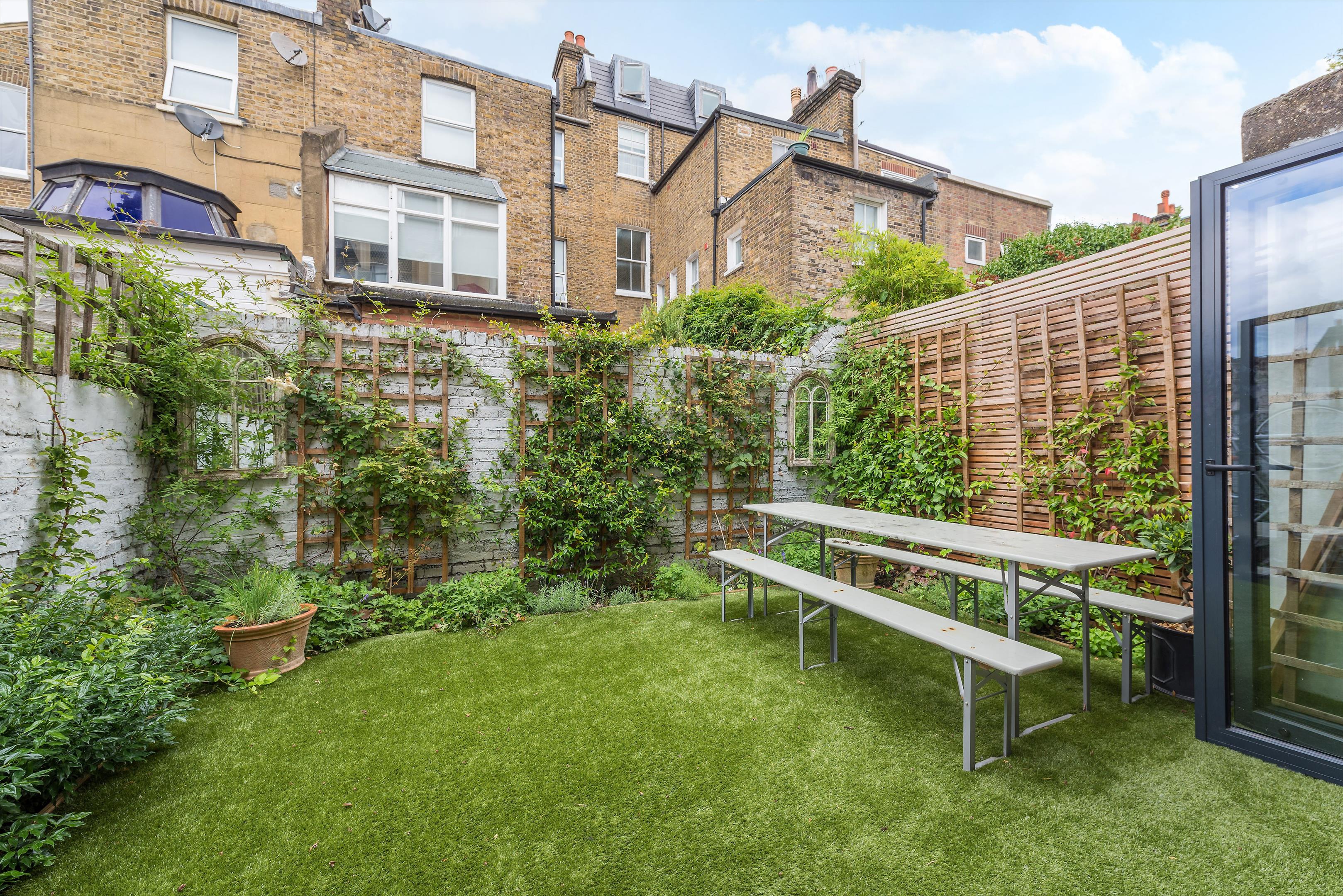 Gascony Avenue, London NW6
