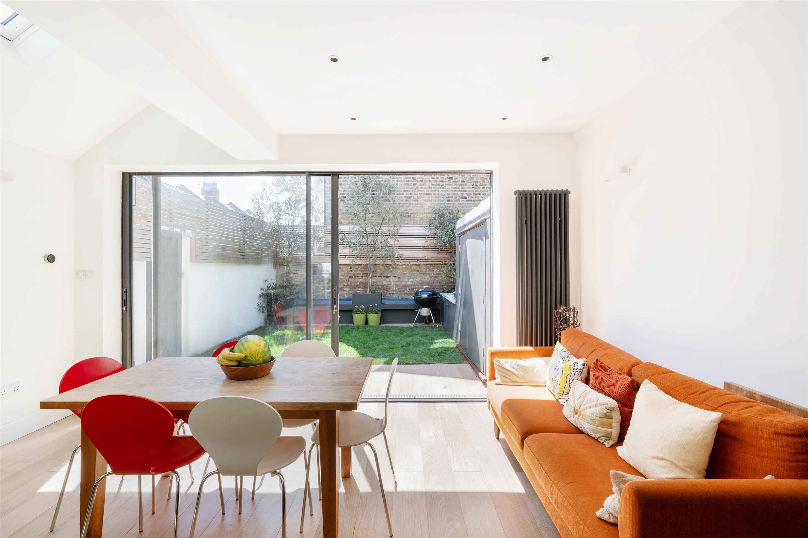 Purves Road, London NW10