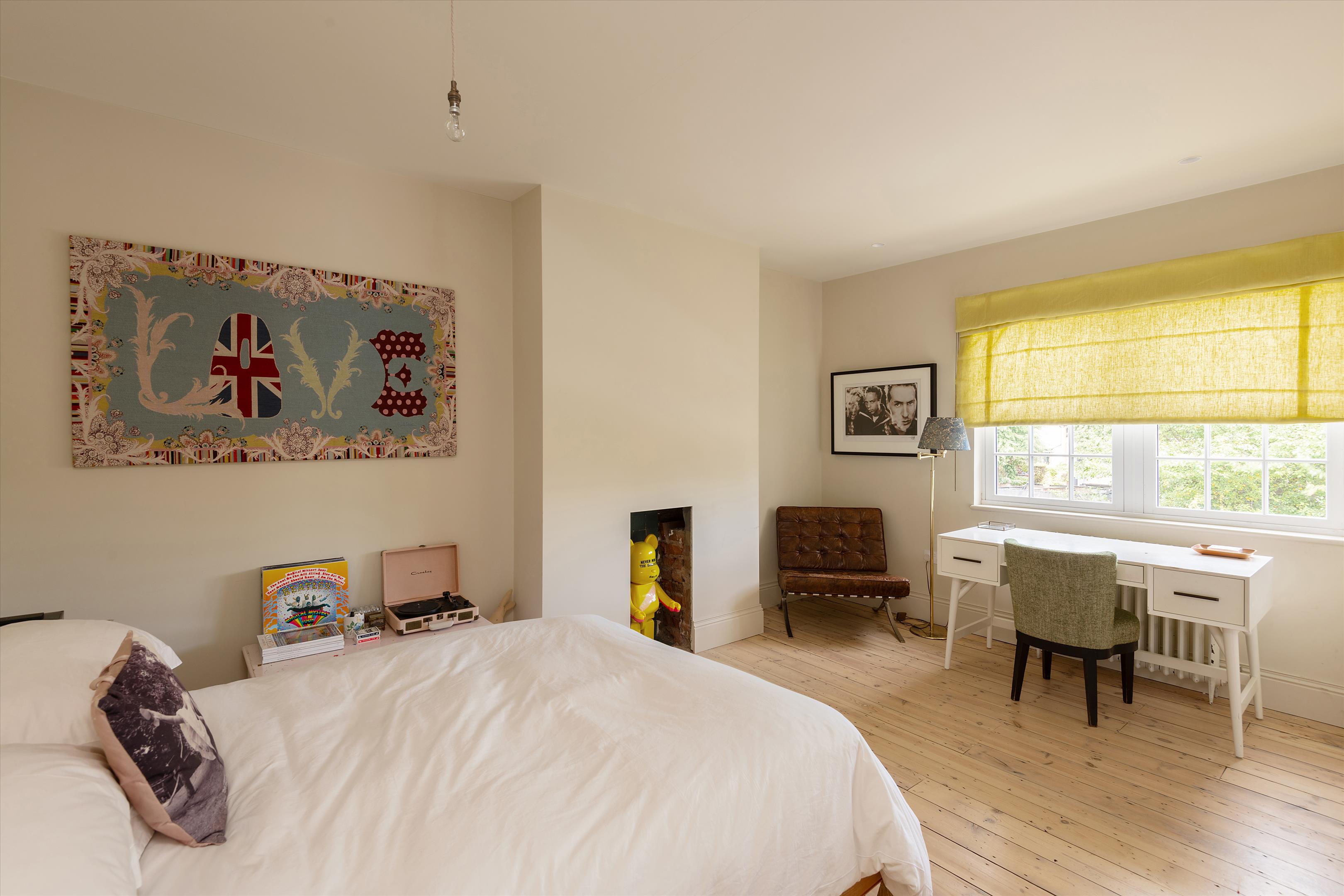 Sidmouth Road, London NW2