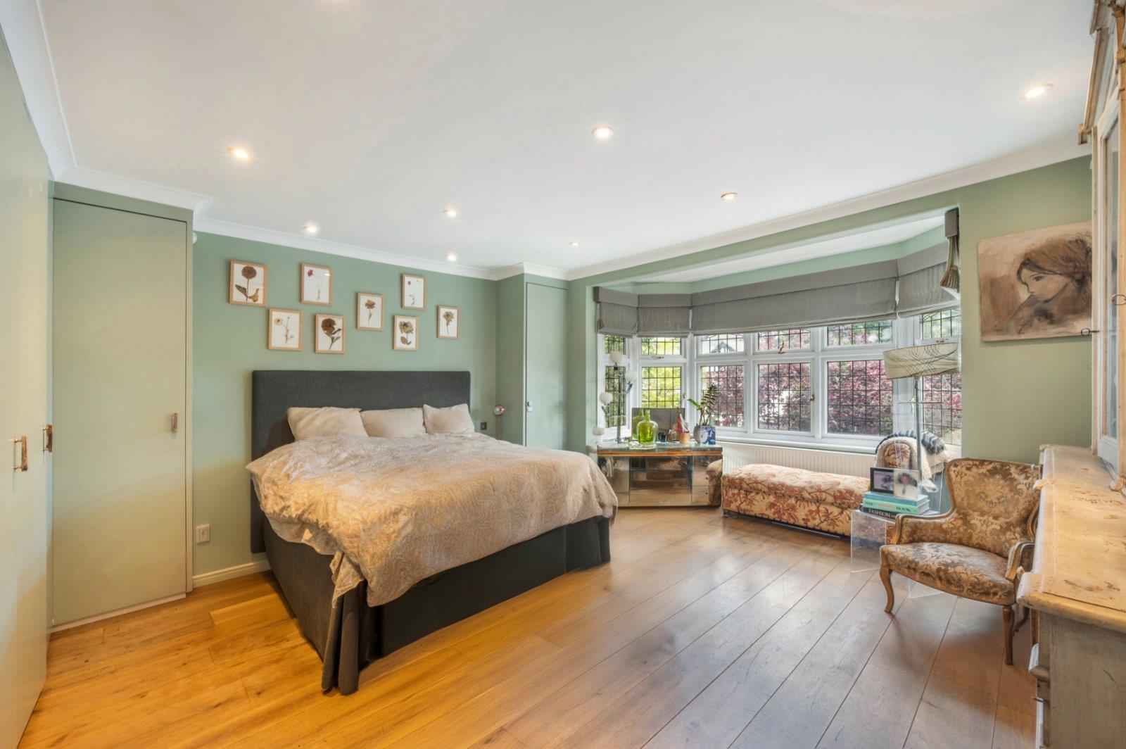 Alverstone Road, London NW2