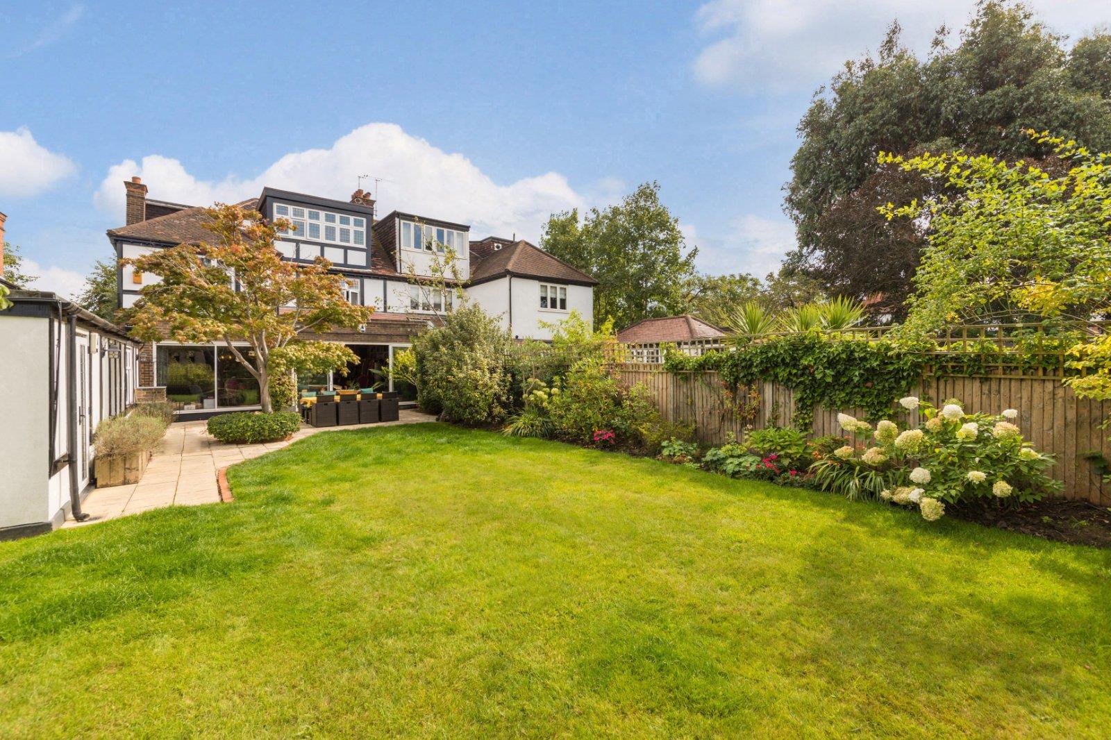 Alverstone Road, London NW2