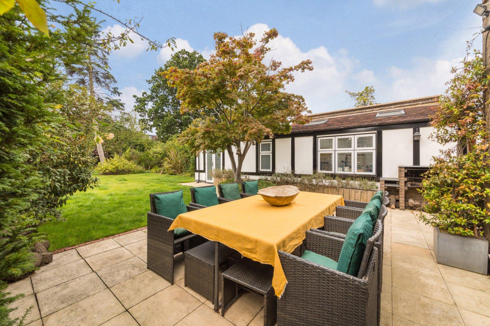Alverstone Road, London NW2