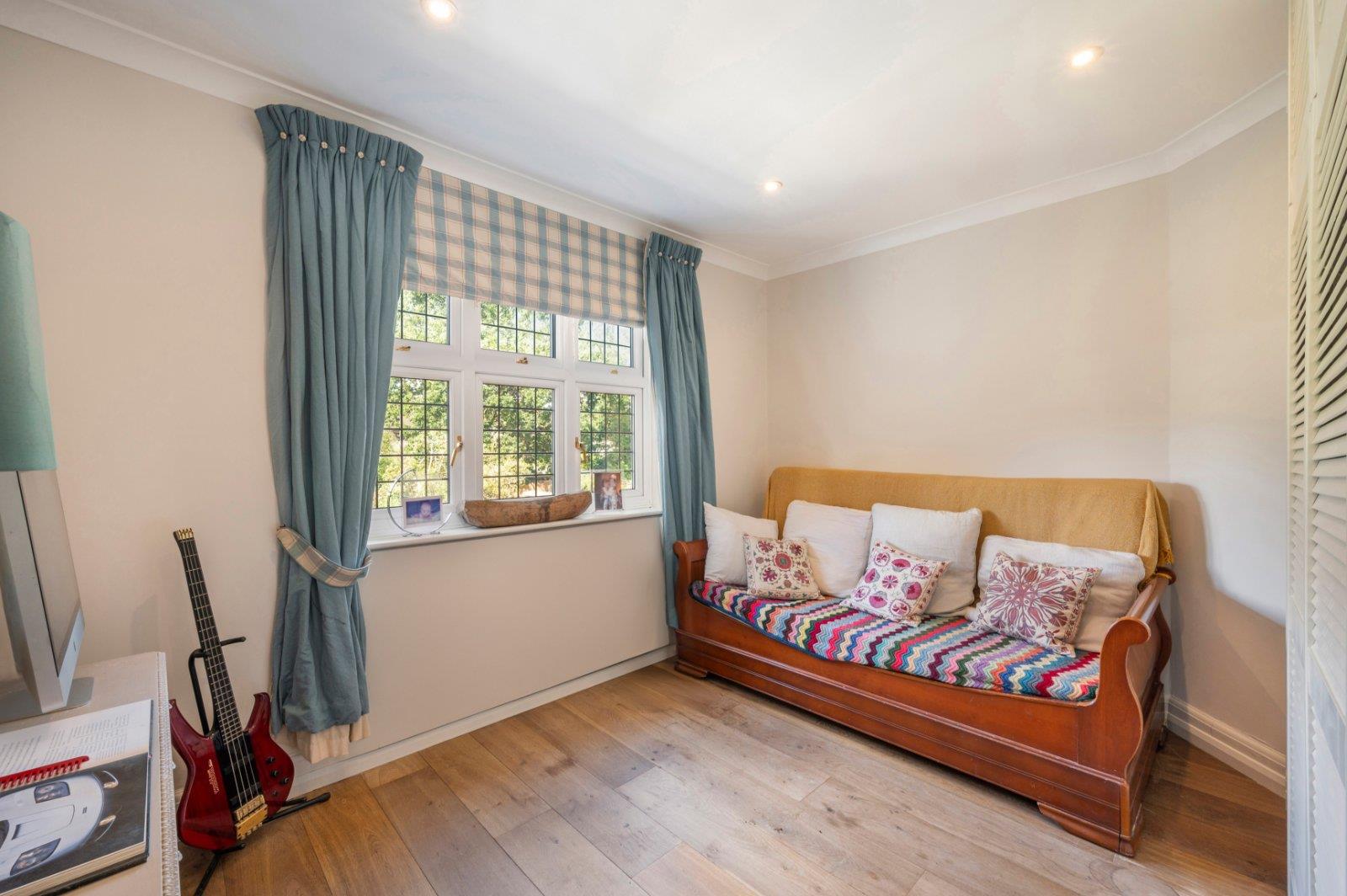 Alverstone Road, London NW2