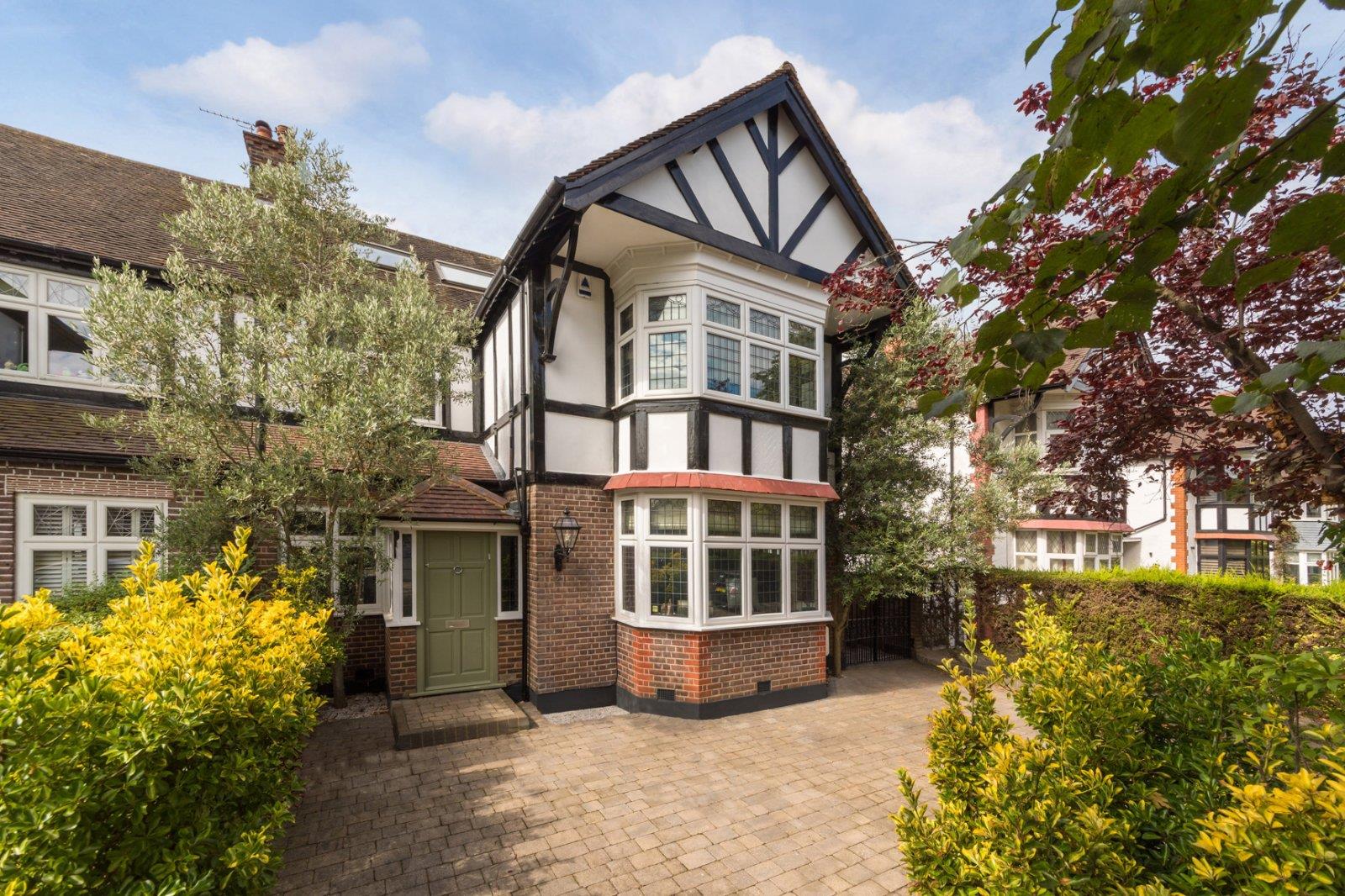 Alverstone Road, London NW2
