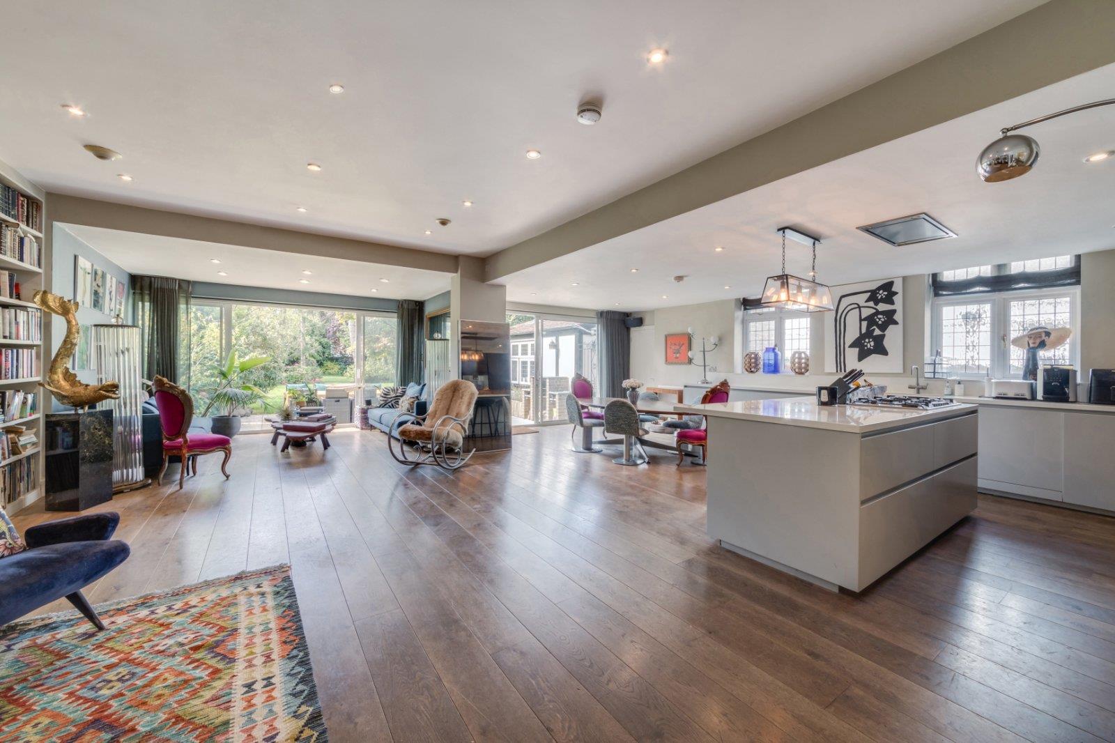 Alverstone Road, London NW2