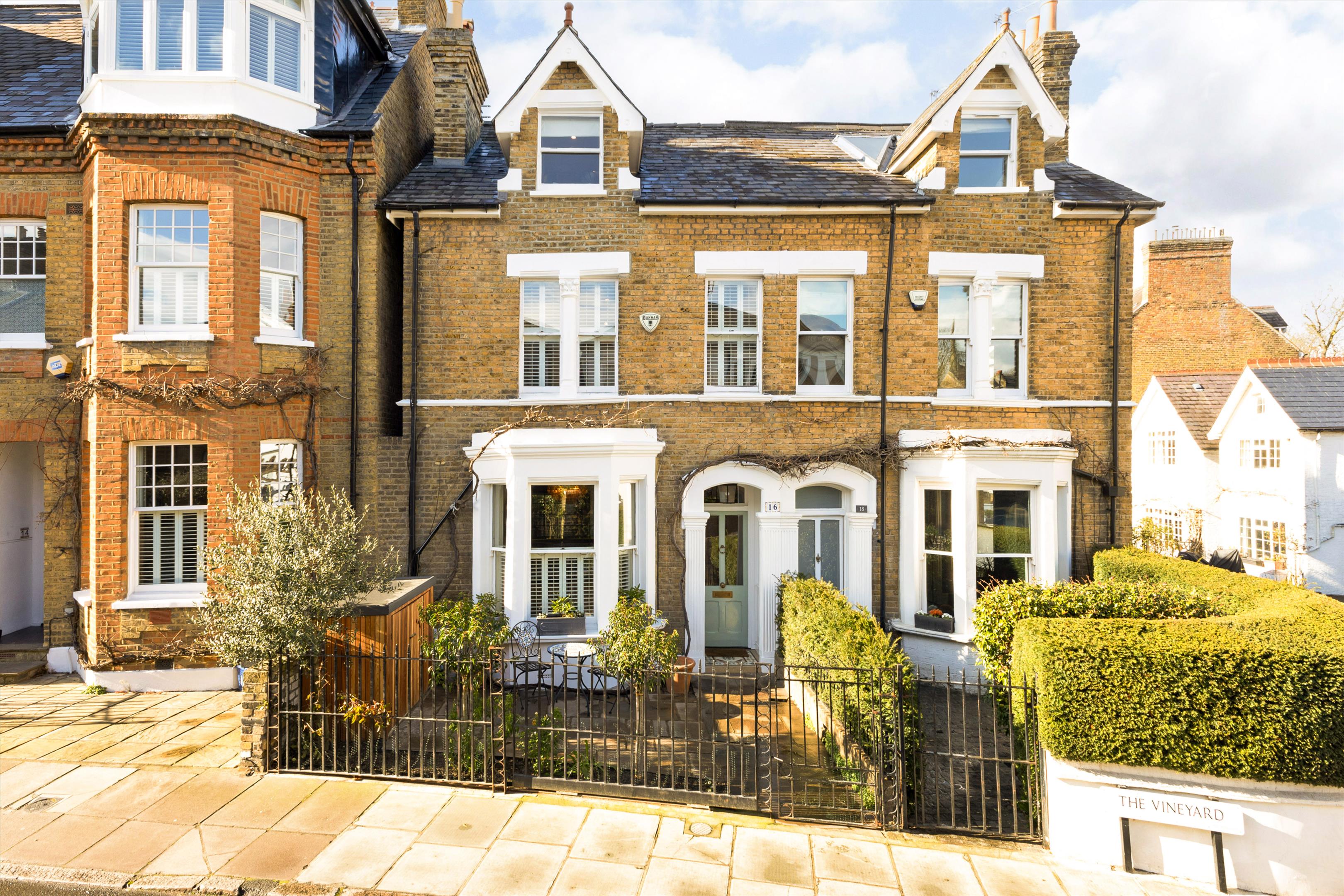 The Vineyard, Richmond, TW10