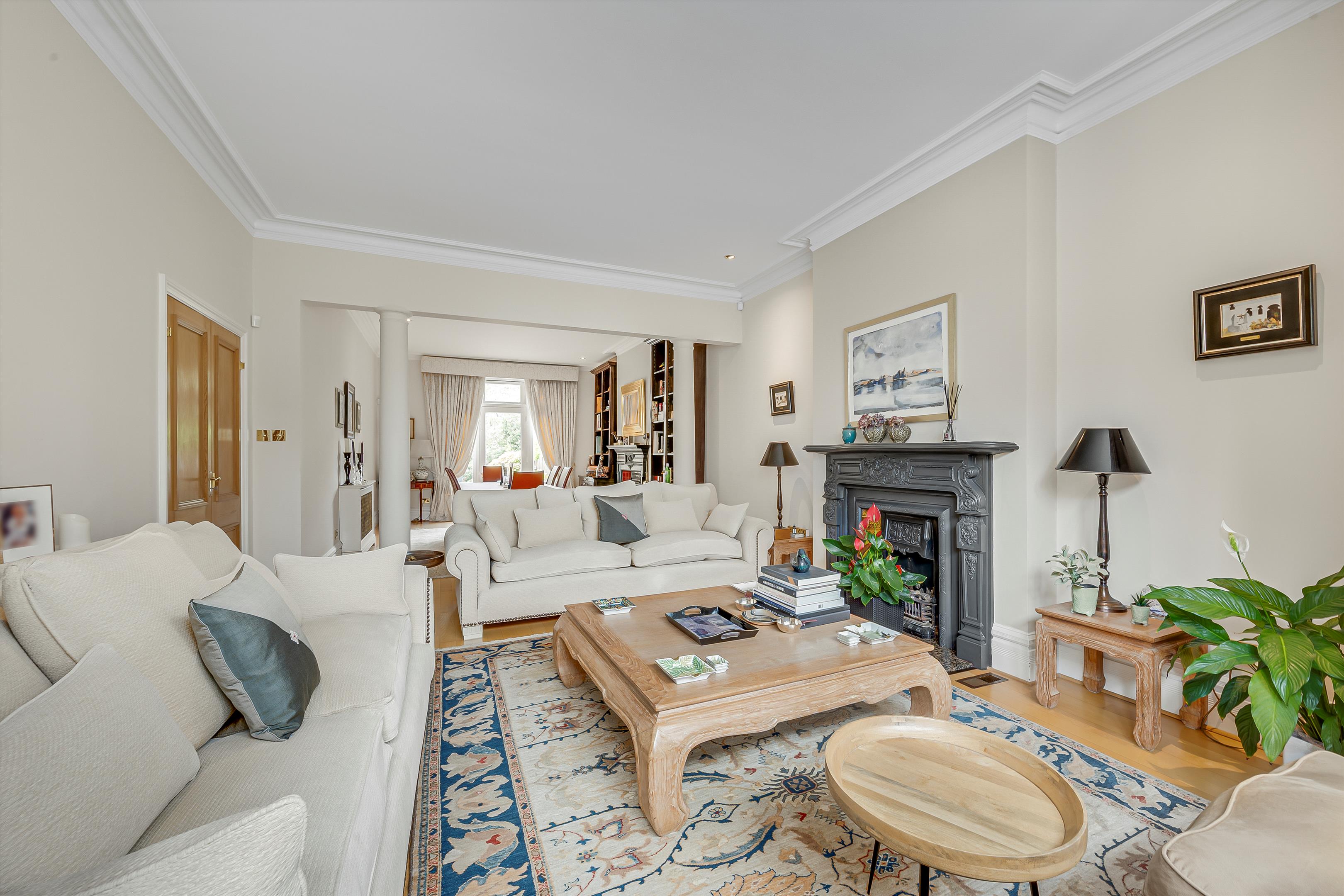 Spring Grove Road, Richmond TW10