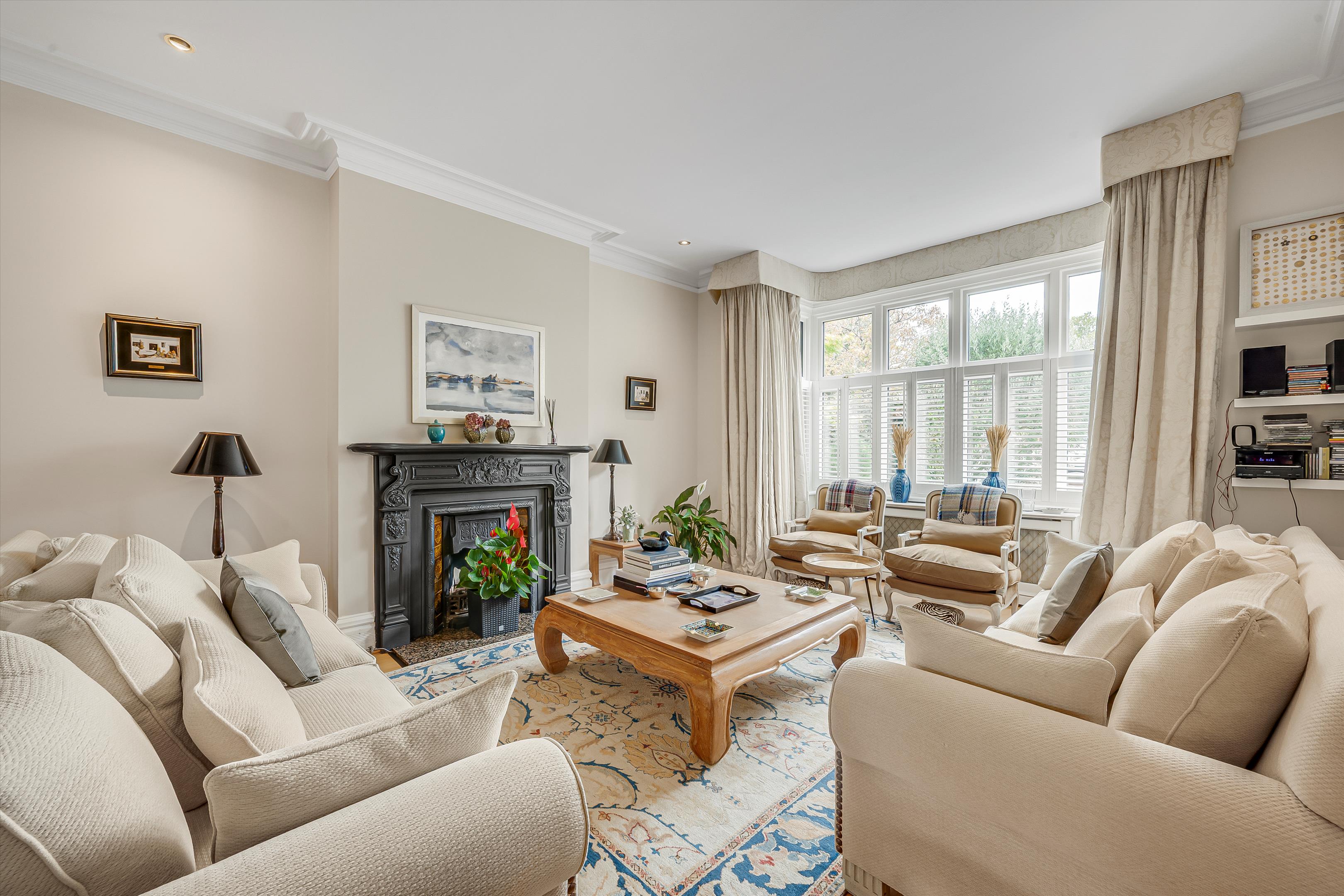 Spring Grove Road, Richmond TW10